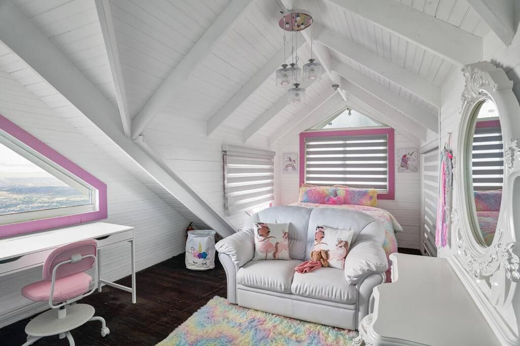 Two-Bedroom Chalet photo 3