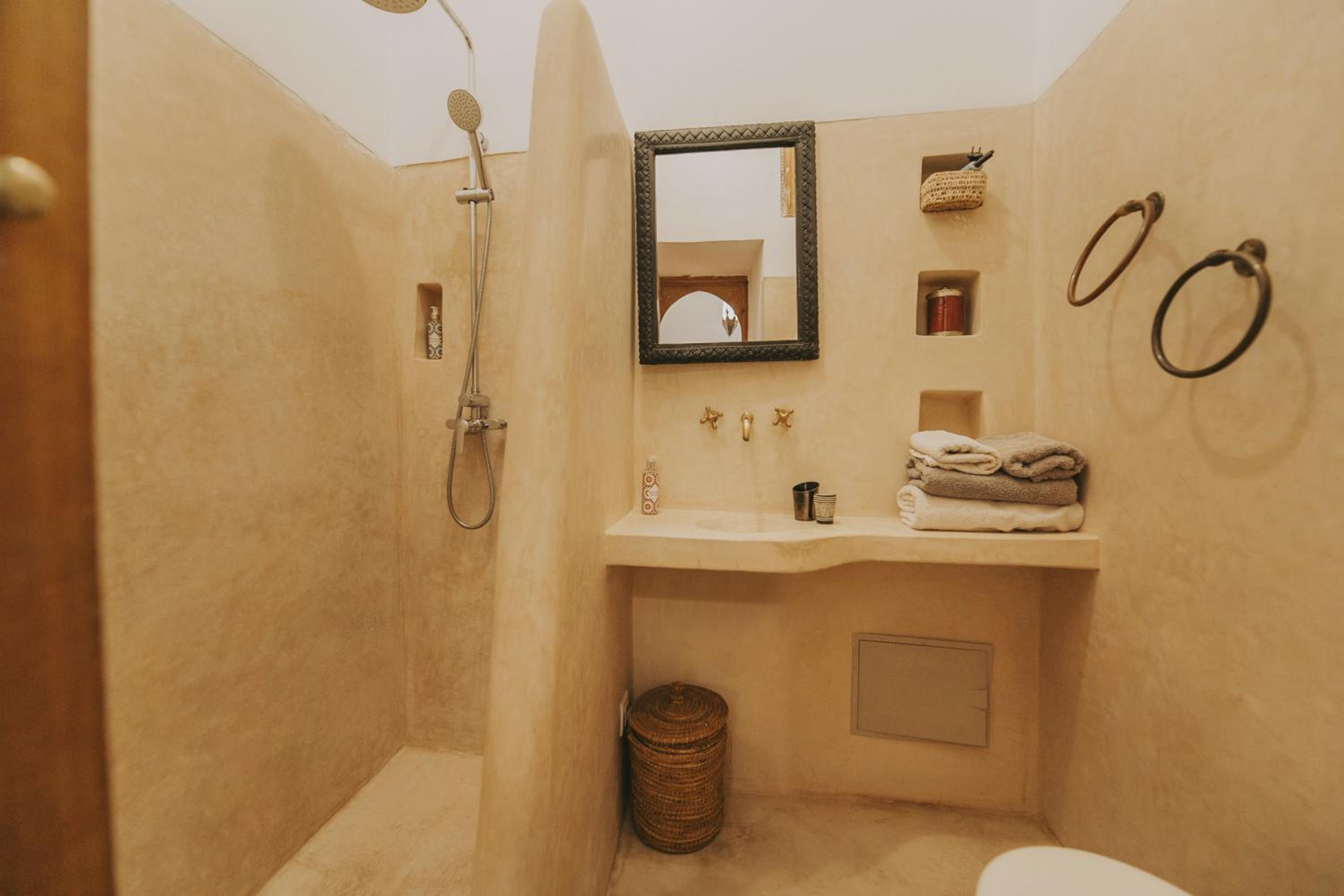 Superior Double Room - Photo 7