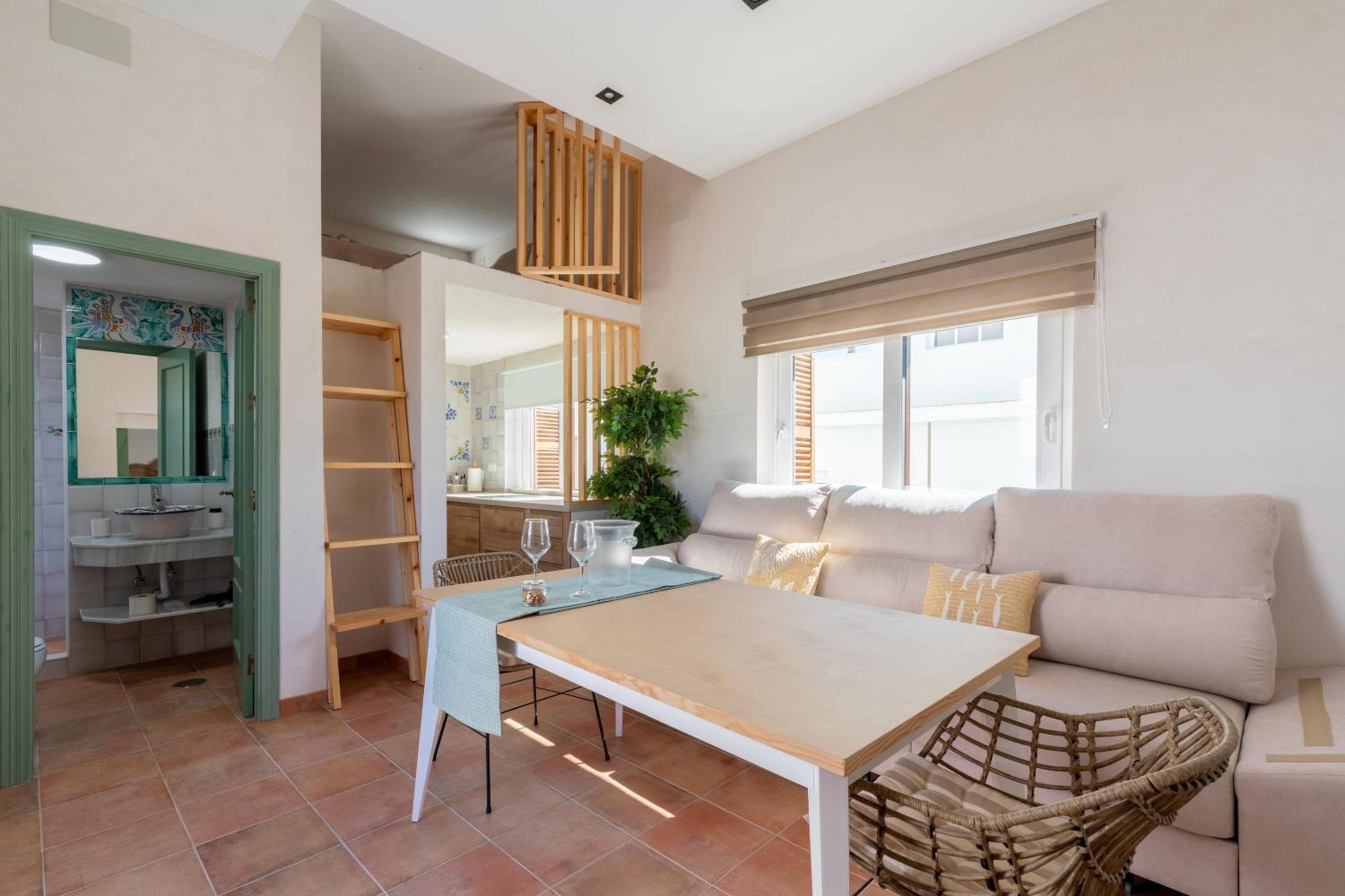 Apartamento de Dos Habitaciones con Vista
