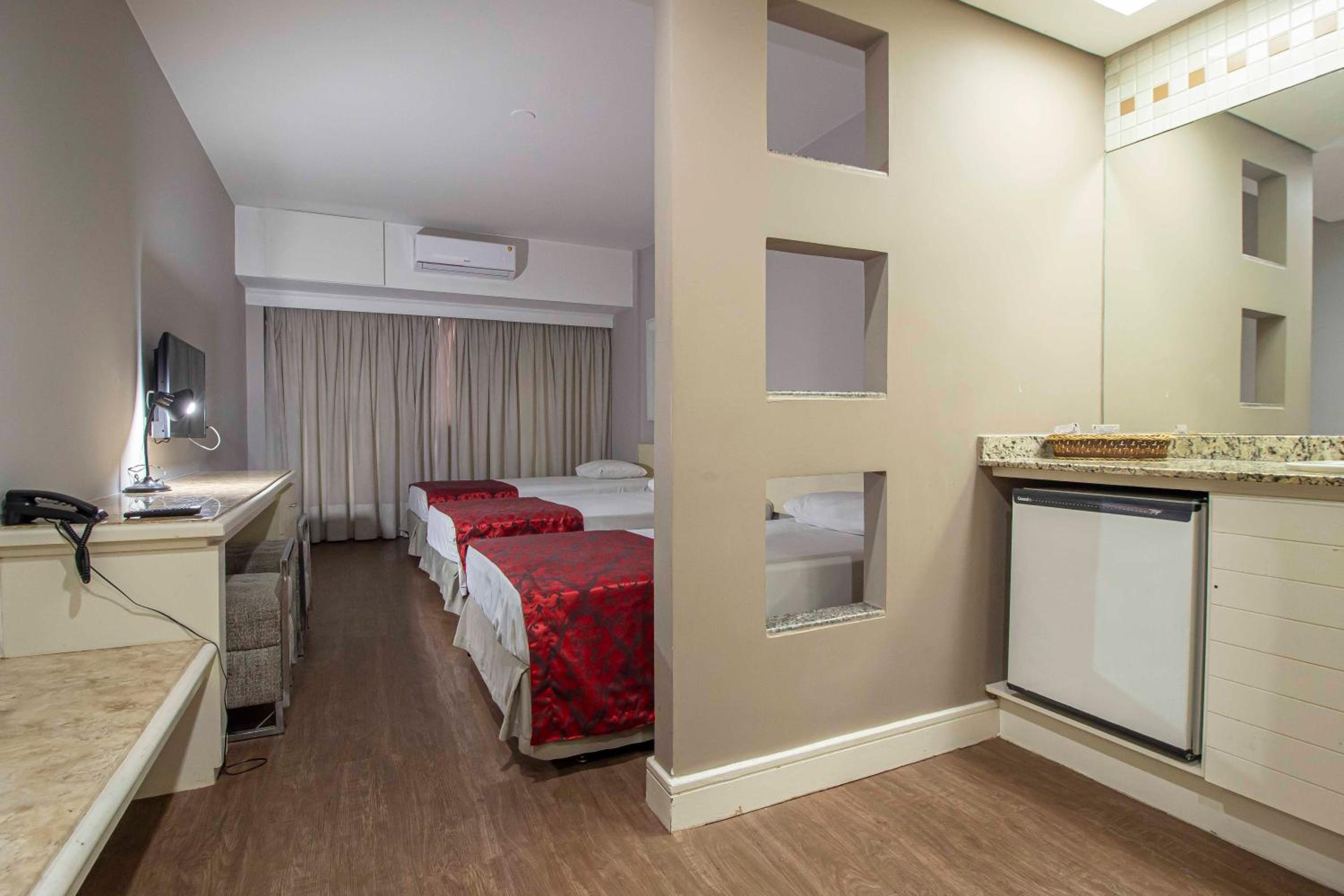 Luxury Triple Room - Photo 5