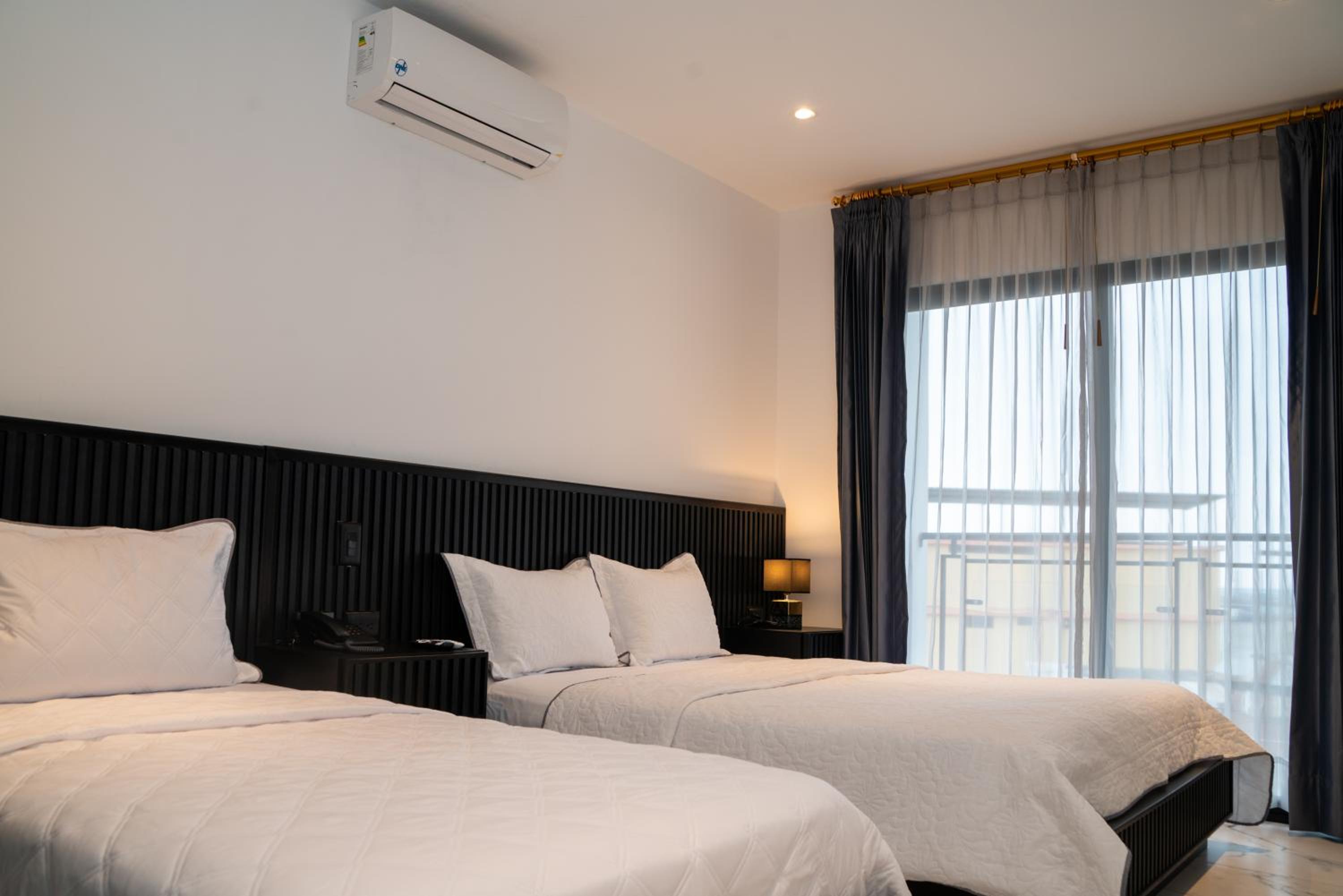 Twin Room with Balcony