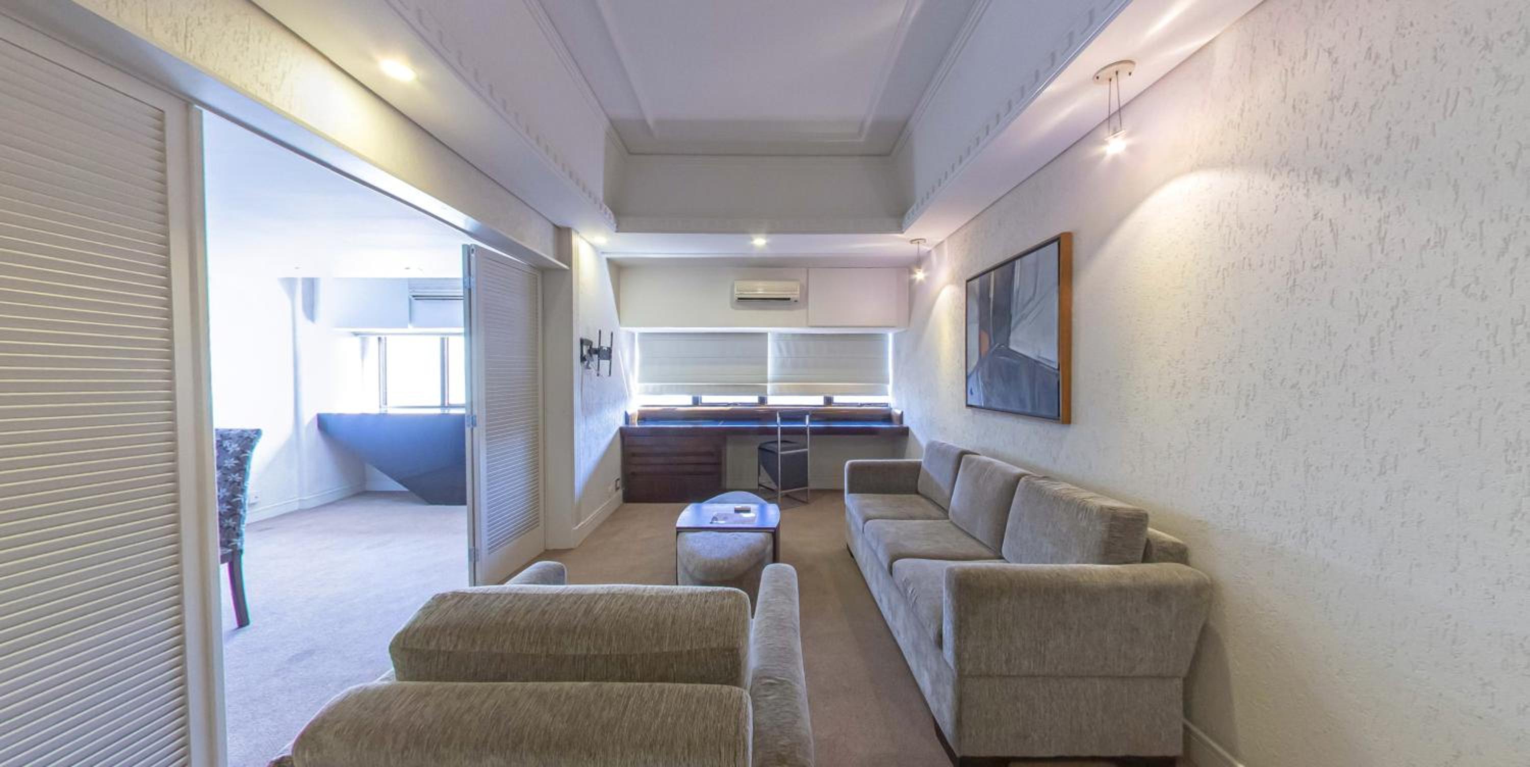 Suite - Photo 5