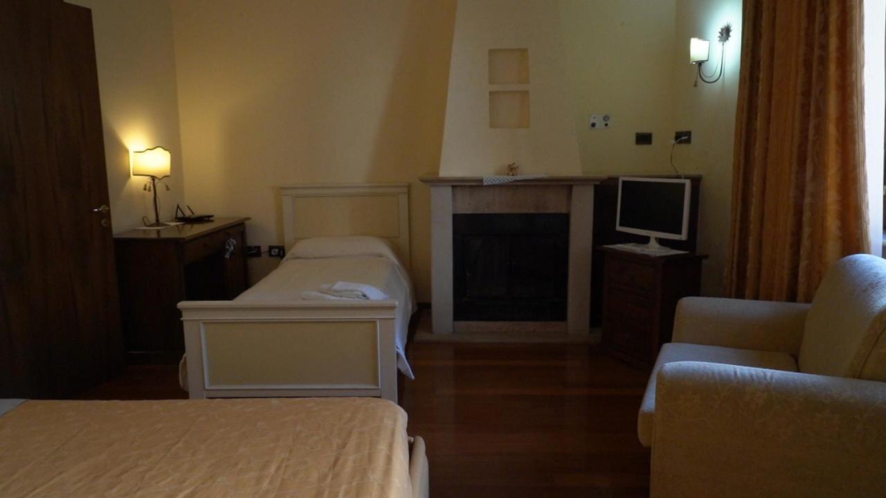 Luxury Triple Room - Photo 6