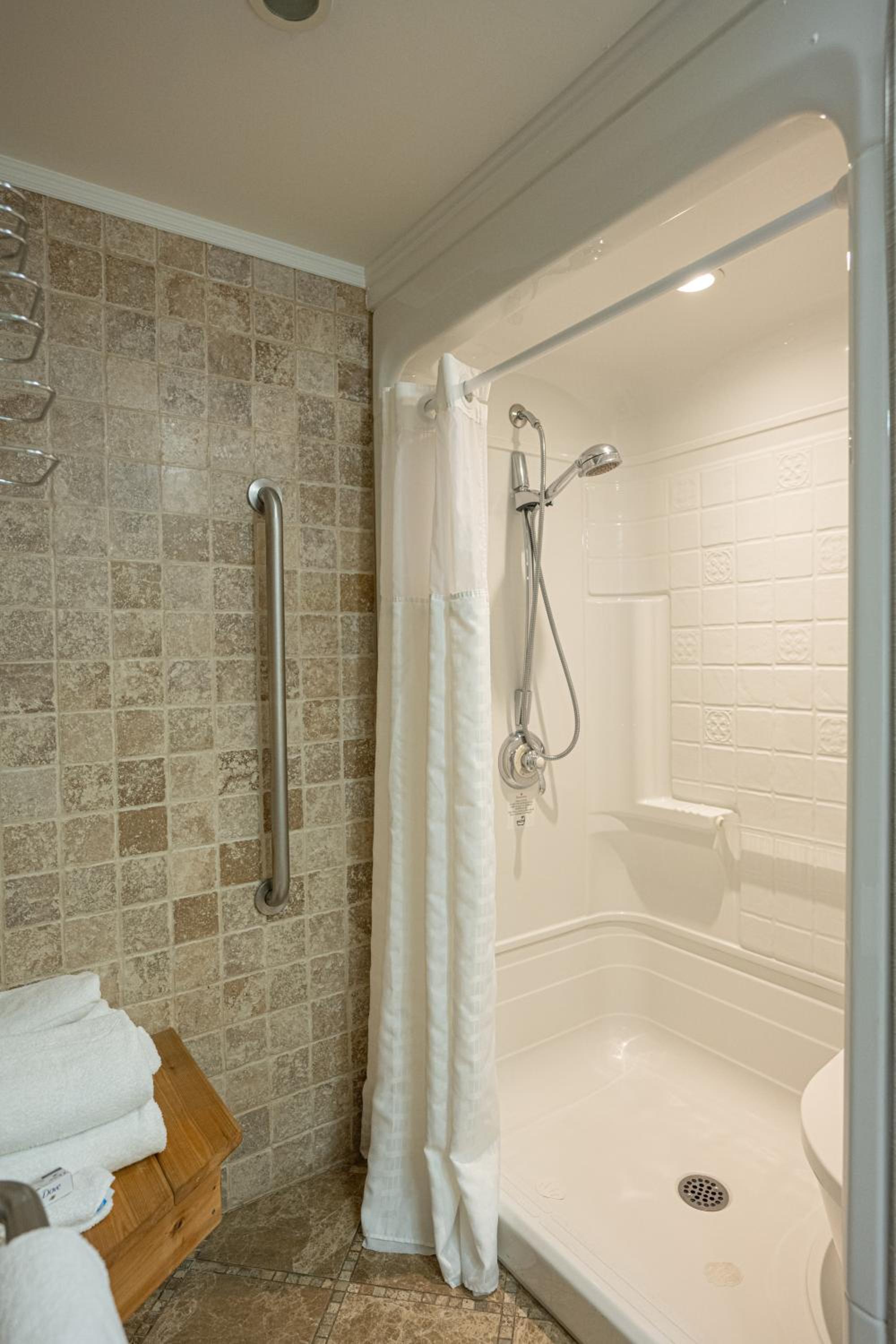 1 King Mobility Accessible Studio Suite, Water Front, Non-Smoking - Photo 3