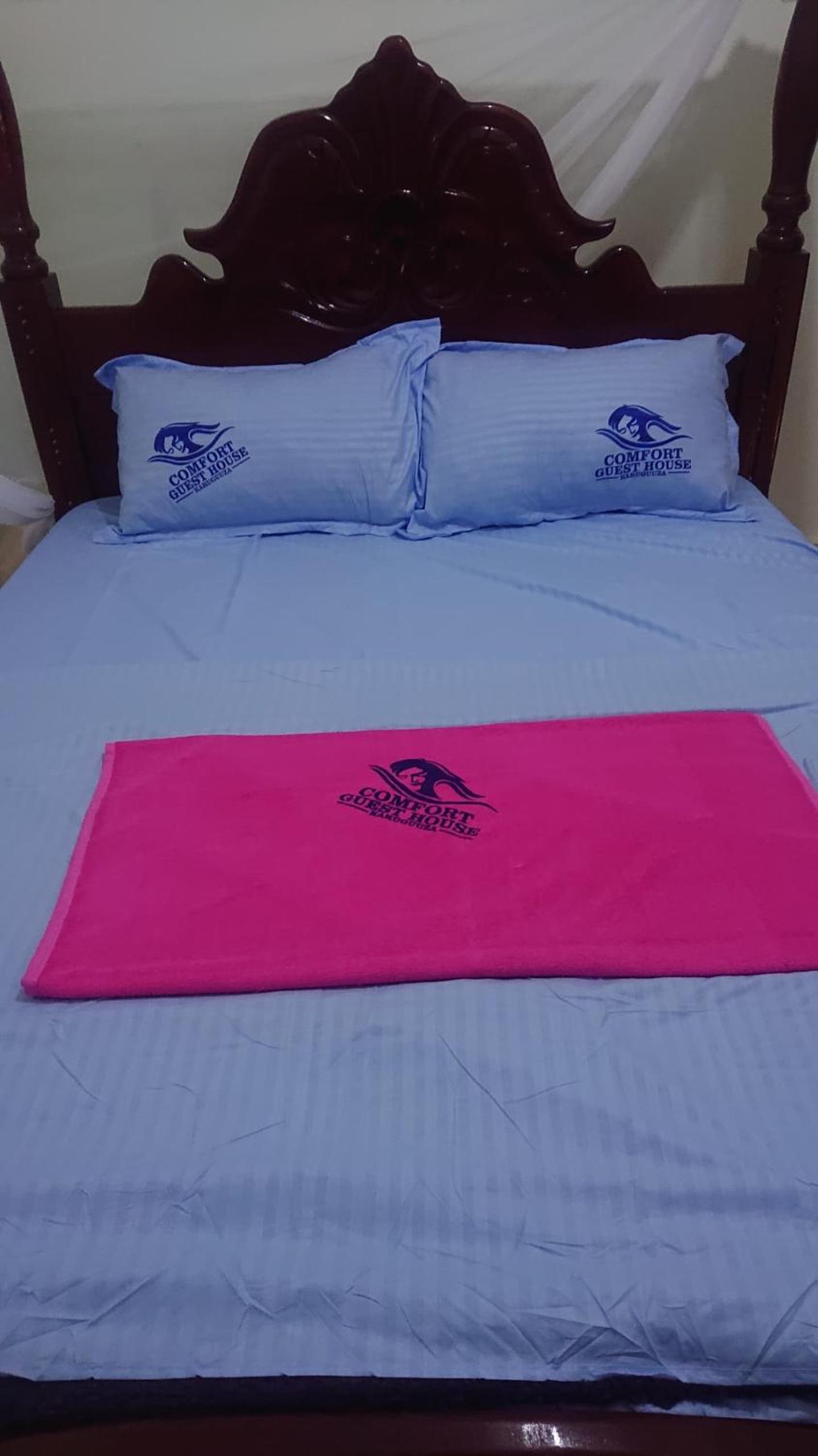 Double Room With Private Bathroom photo 1