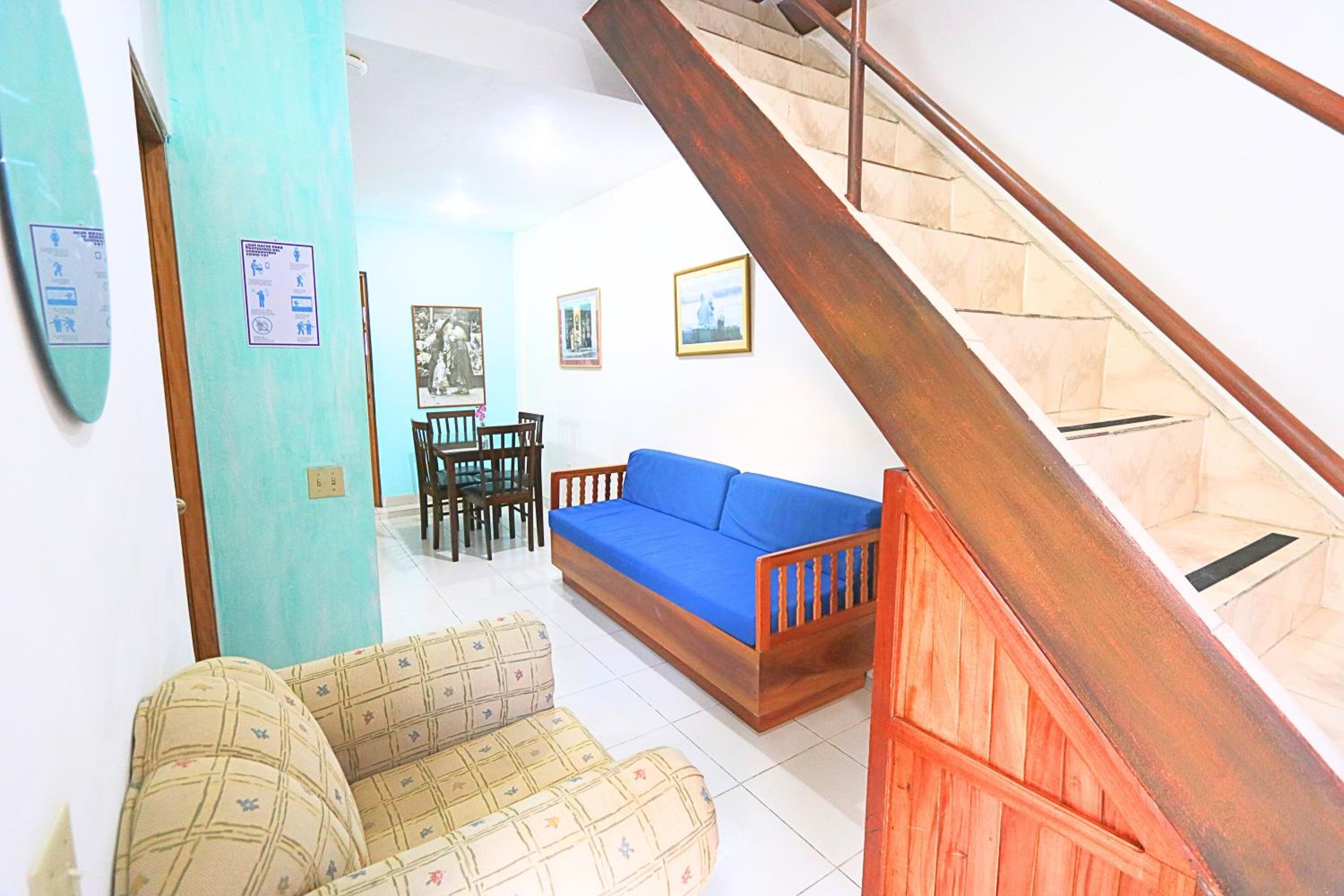 Apartment with Balcony photo 1