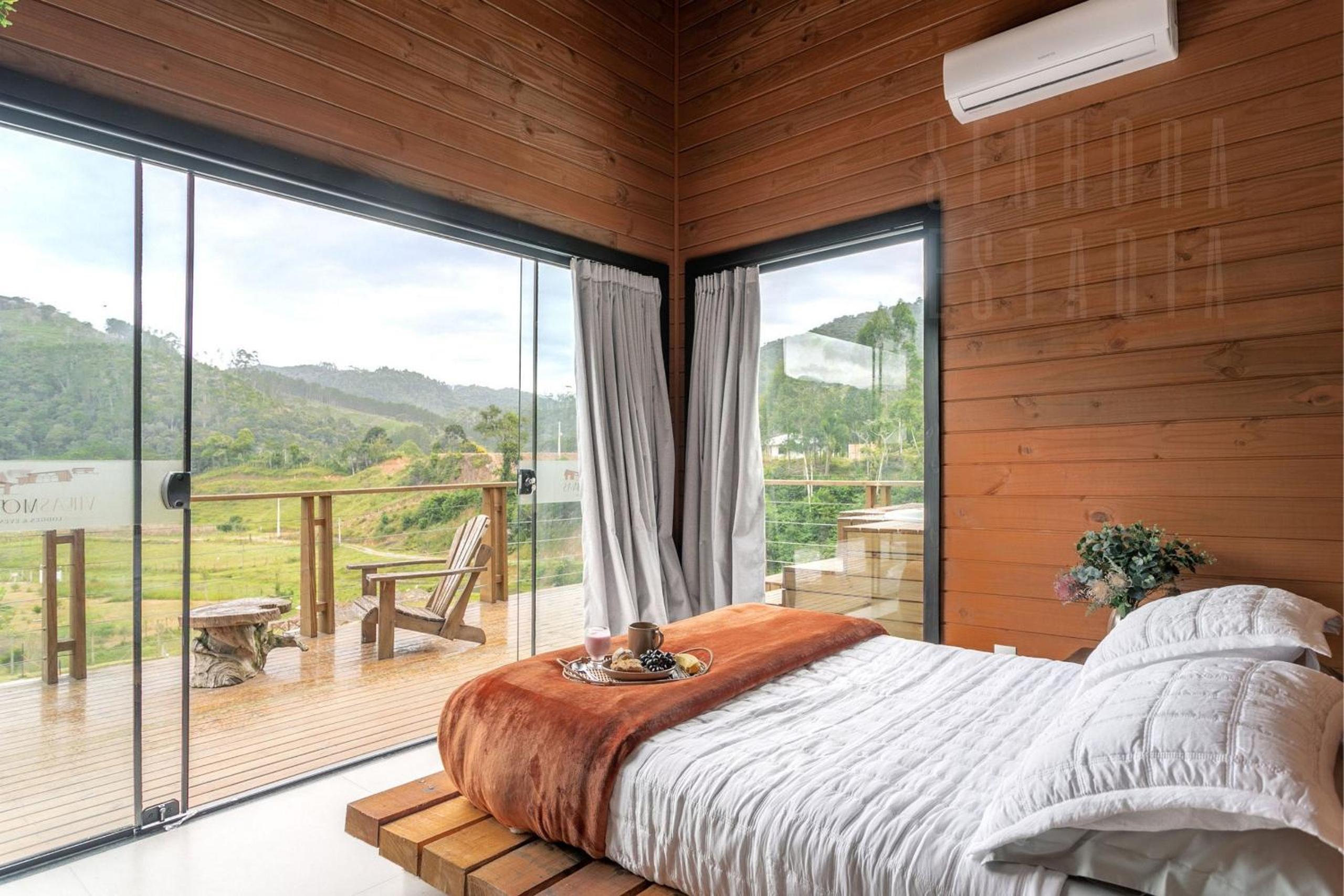 Bungalow photo 1