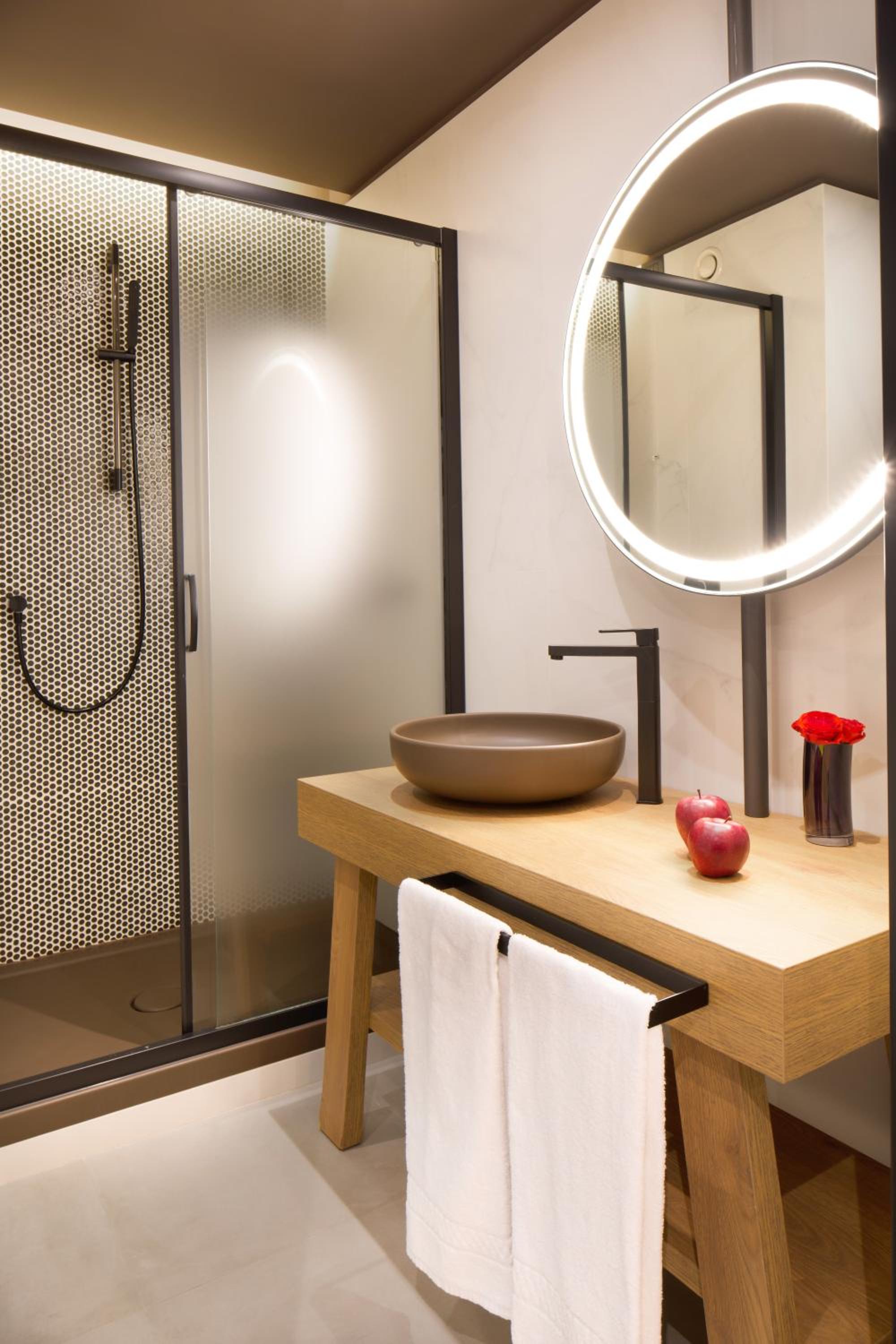 Urban Junior Suite - Photo 4