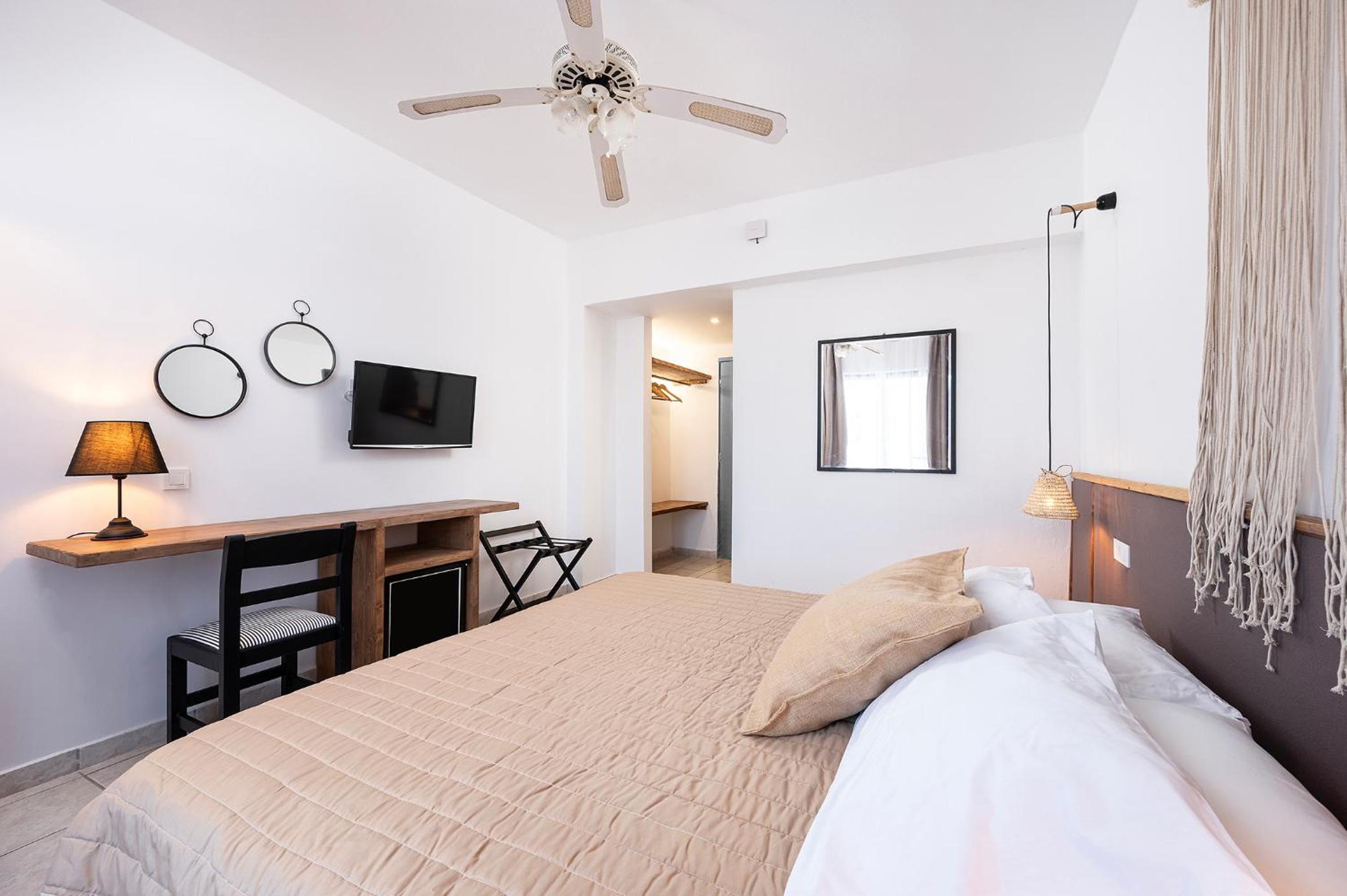Double Room with Balcony photo 1
