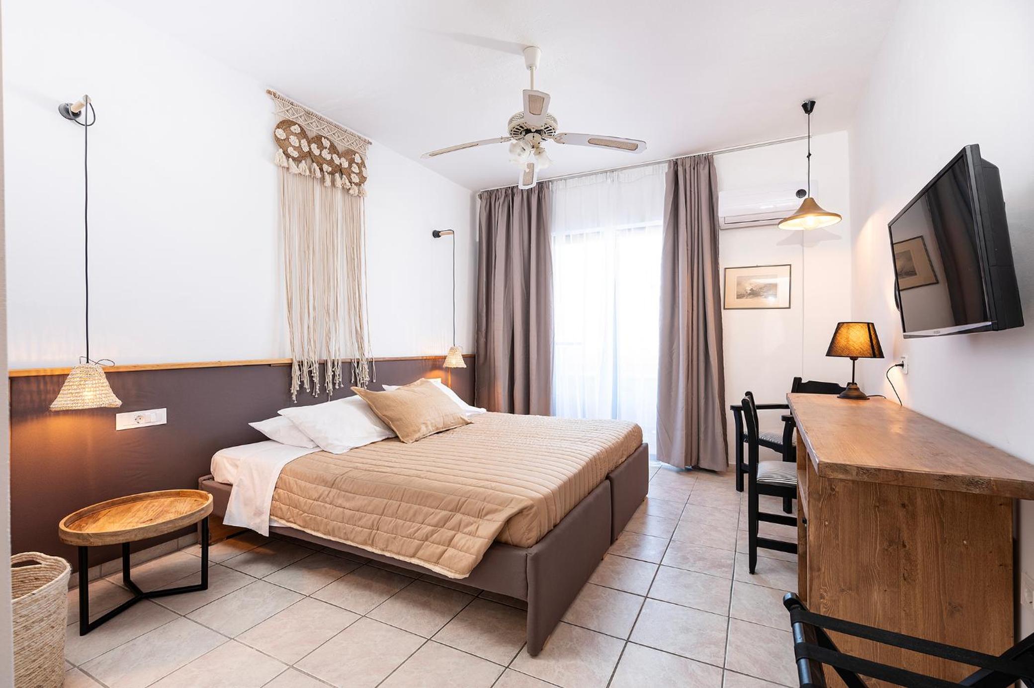 Double Room with Balcony photo 3