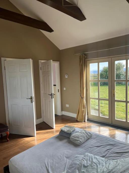 Four-Bedroom House photo 1
