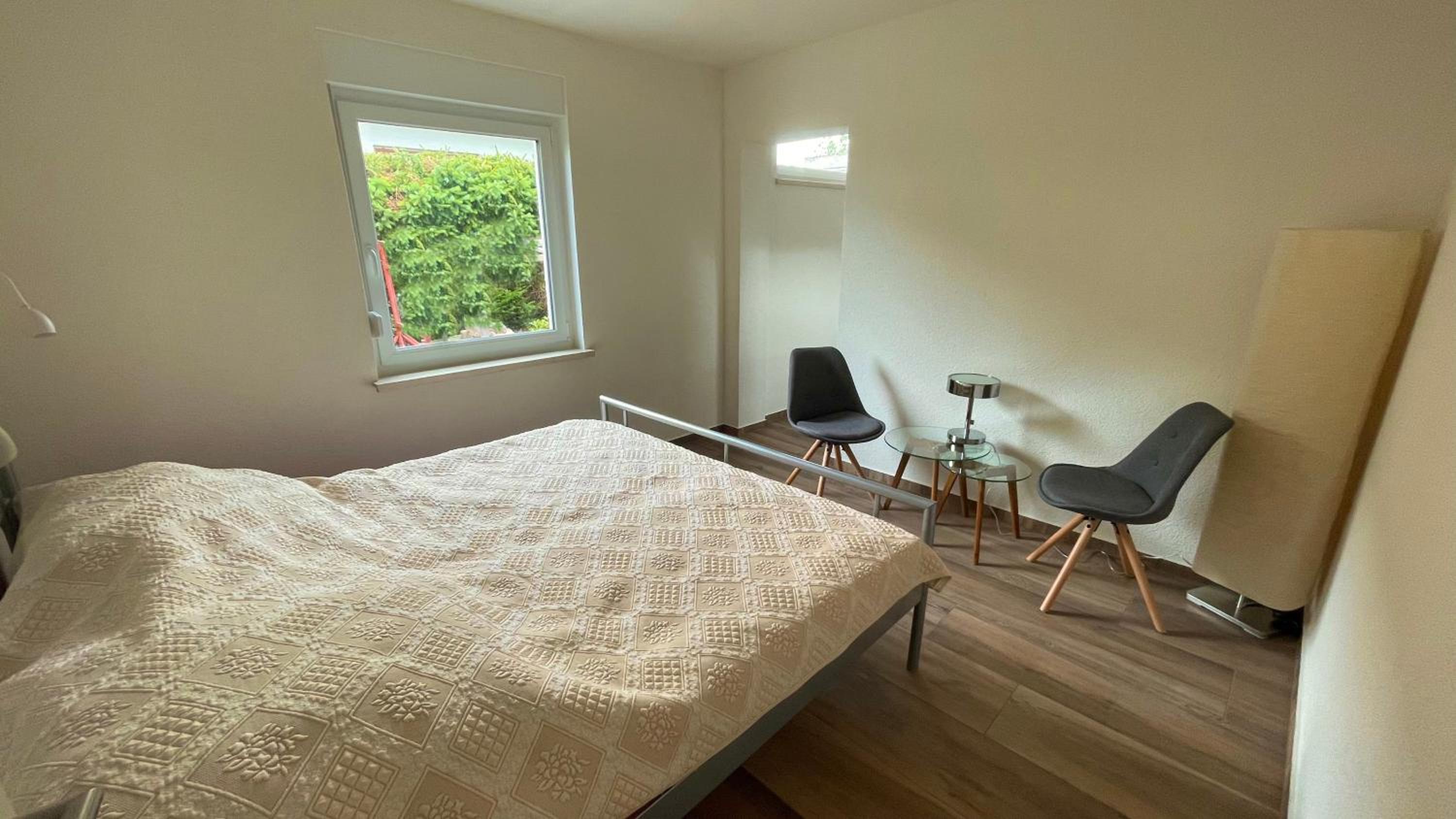 One-Bedroom House photo 2