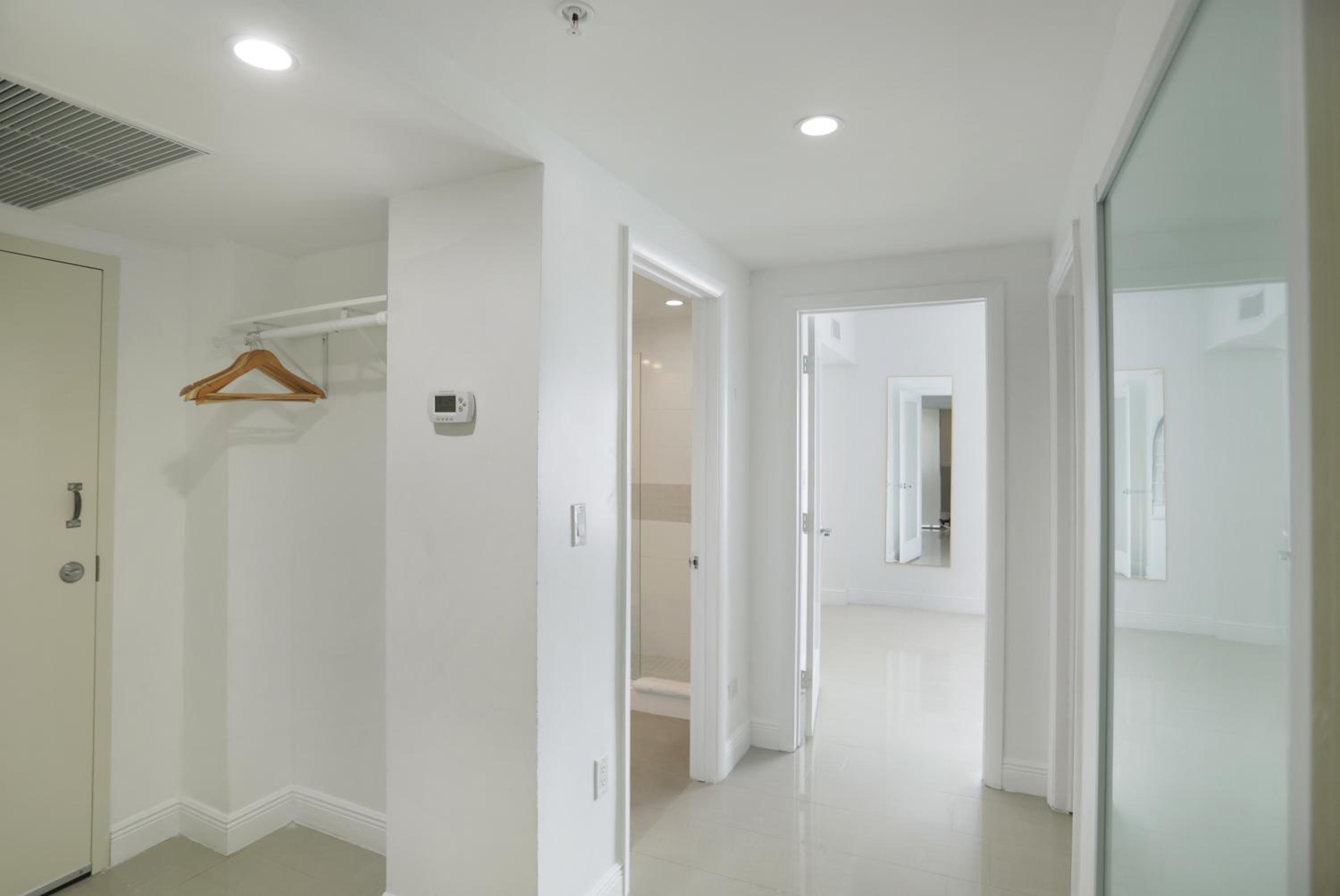 3 Bedroom Two-Bath Group Suite with Kitchen