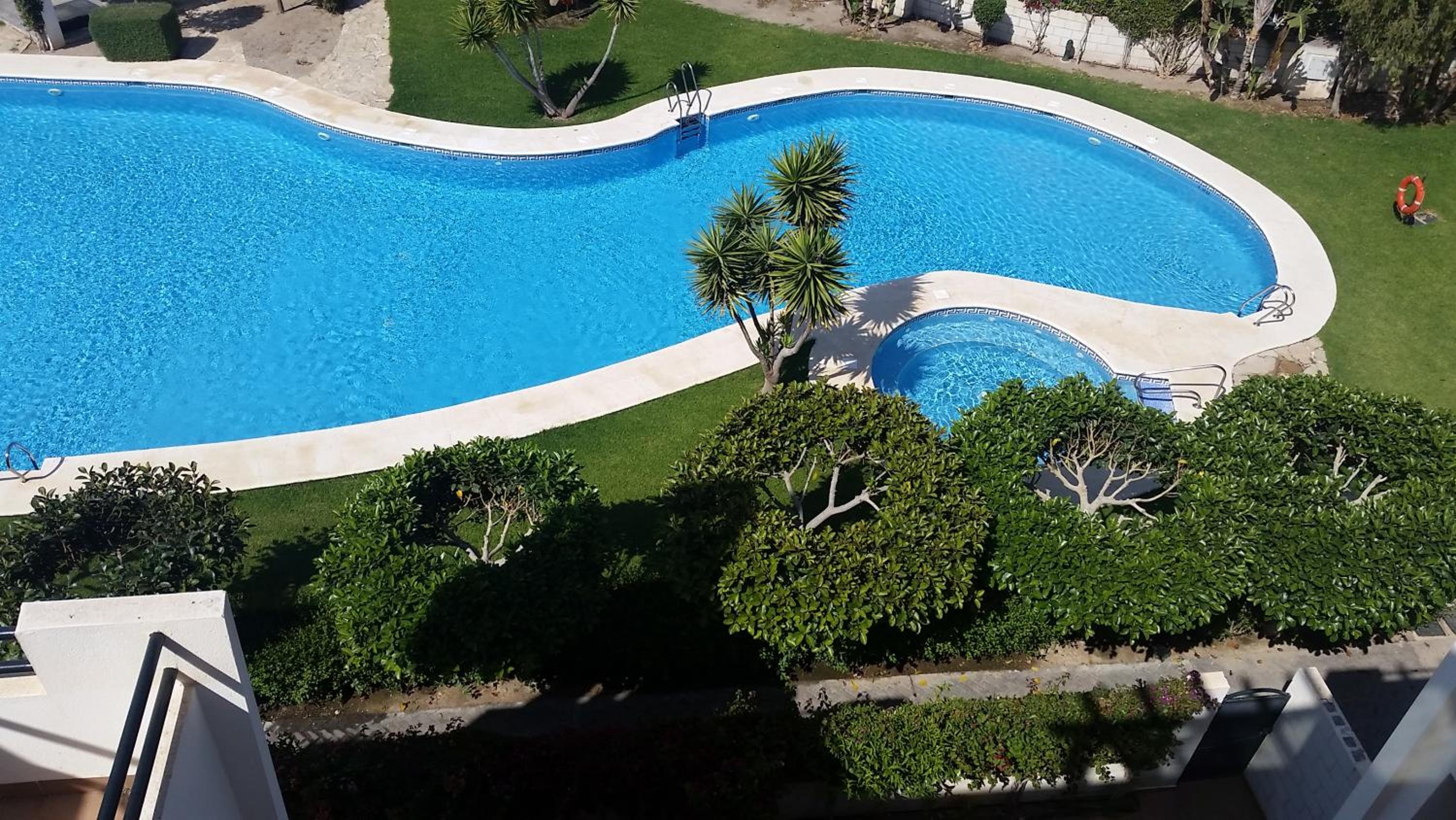Two-Bedroom Apartment with Private Pool photo 2