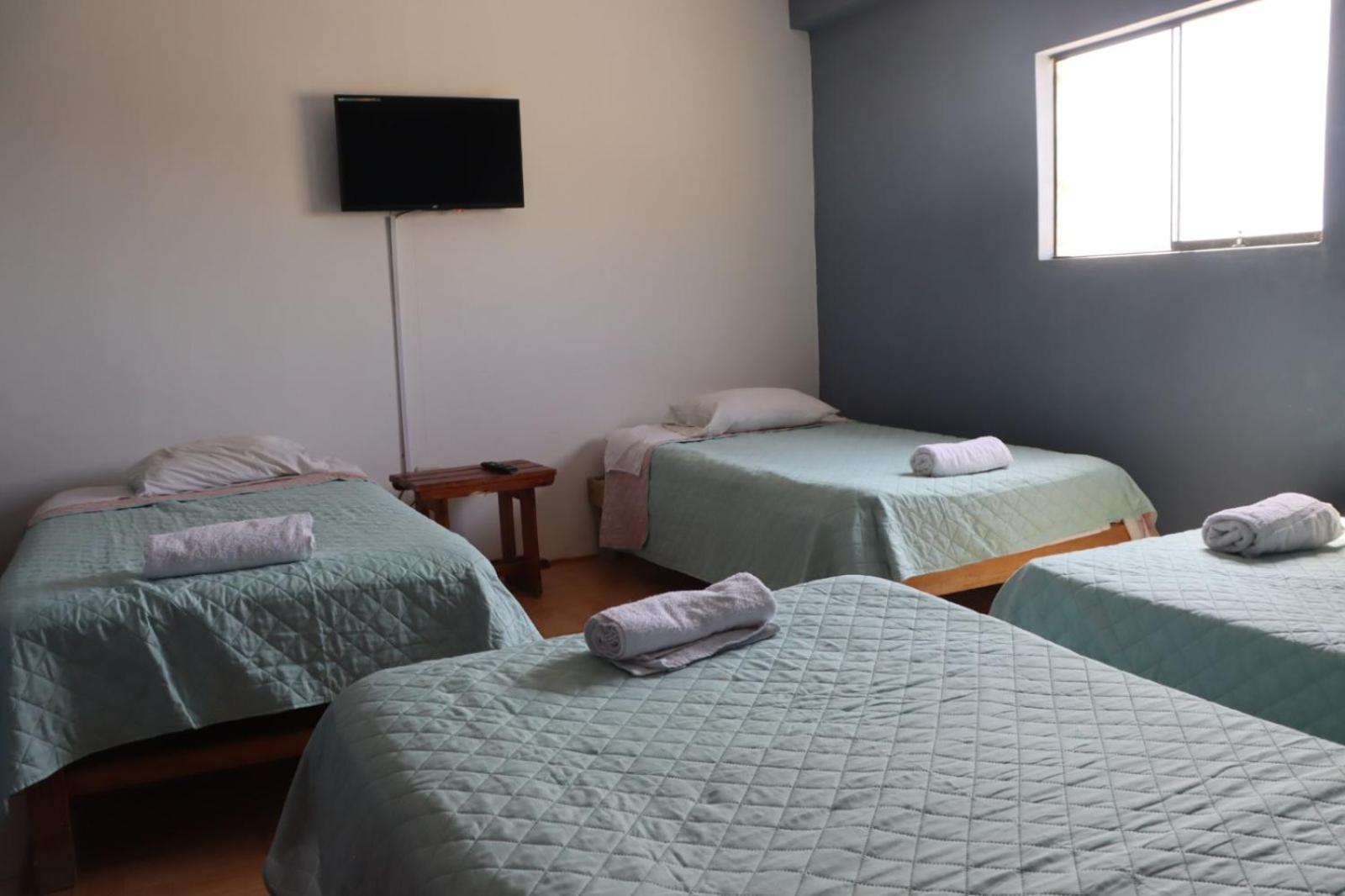 Classic Quadruple Room - Photo 6