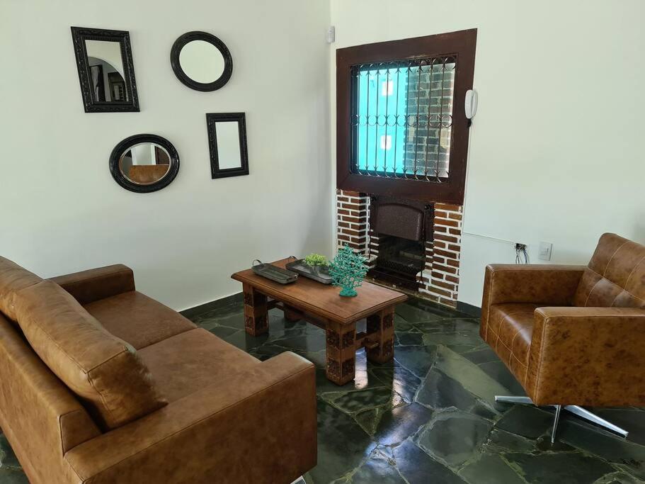 One-Bedroom House photo 1