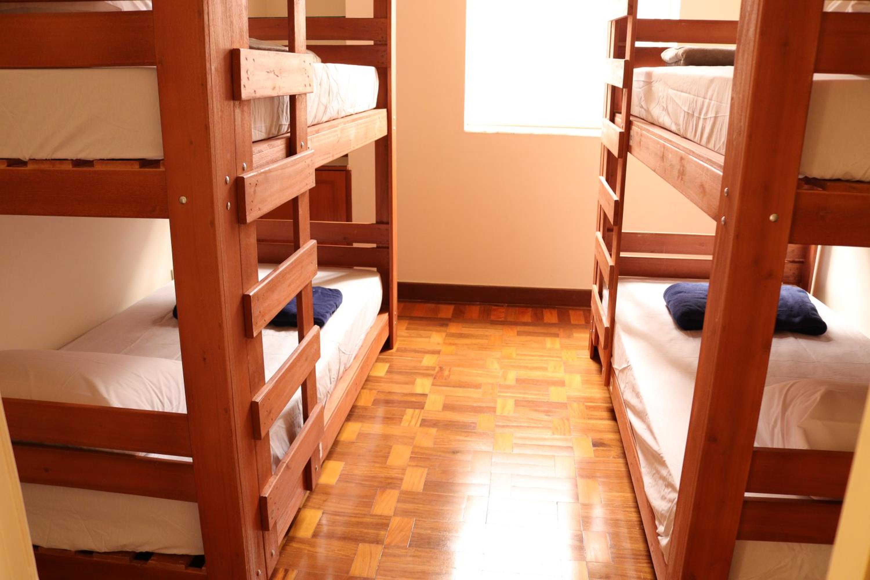 Male Dormitory Room photo 1