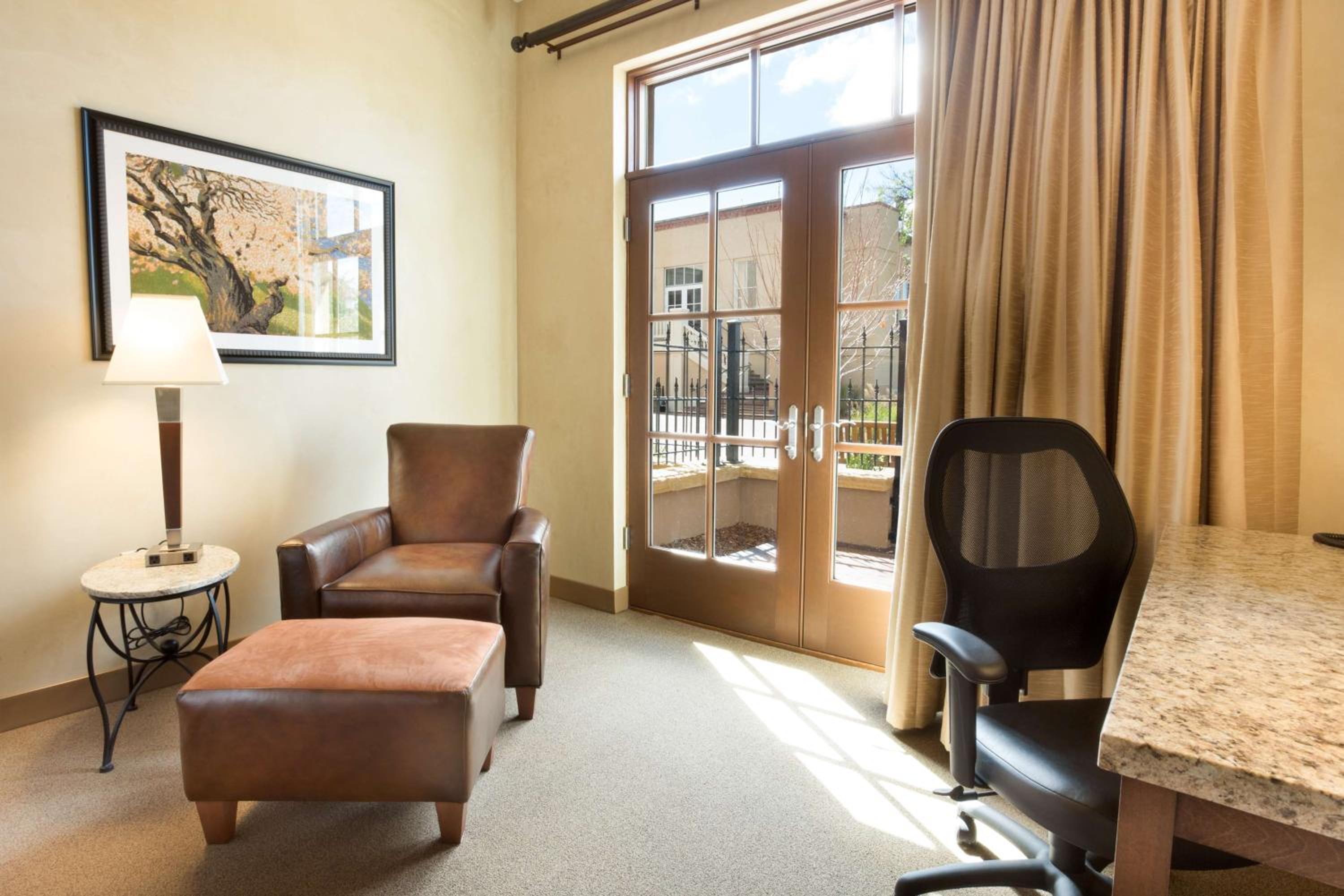 Deluxe Queen Room with Two Queen Beds with Terrace