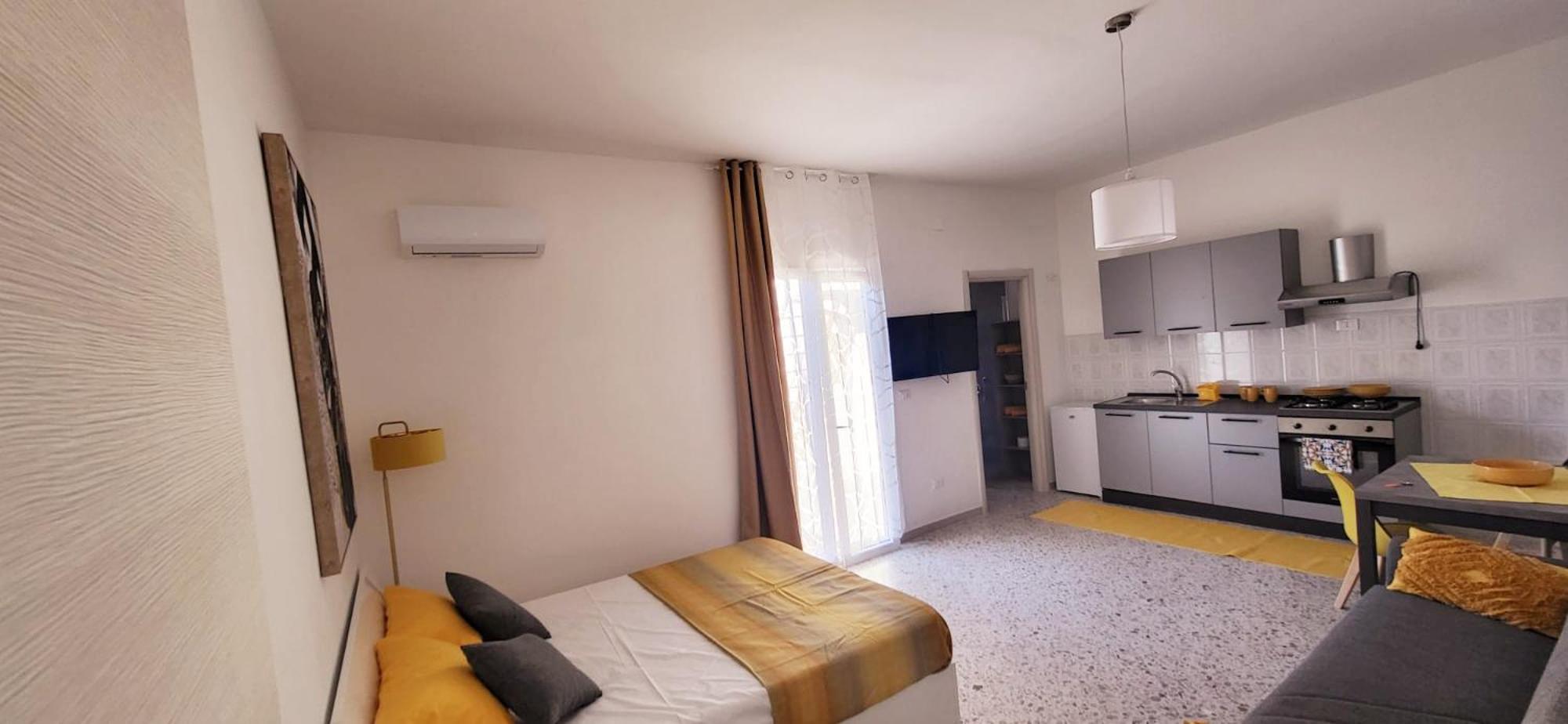 One-Bedroom Apartment with Terrace photo 3