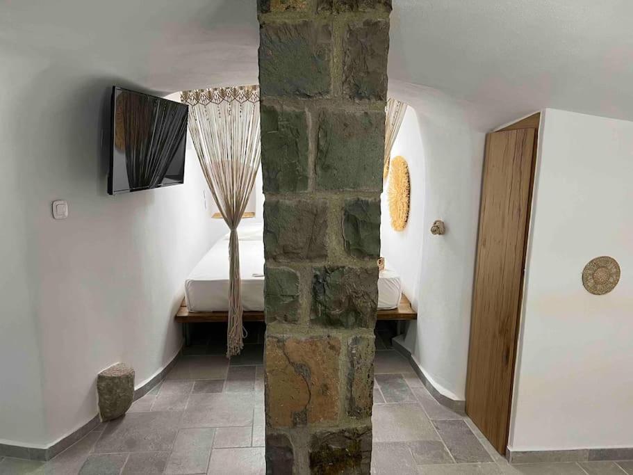 One-Bedroom House photo 2