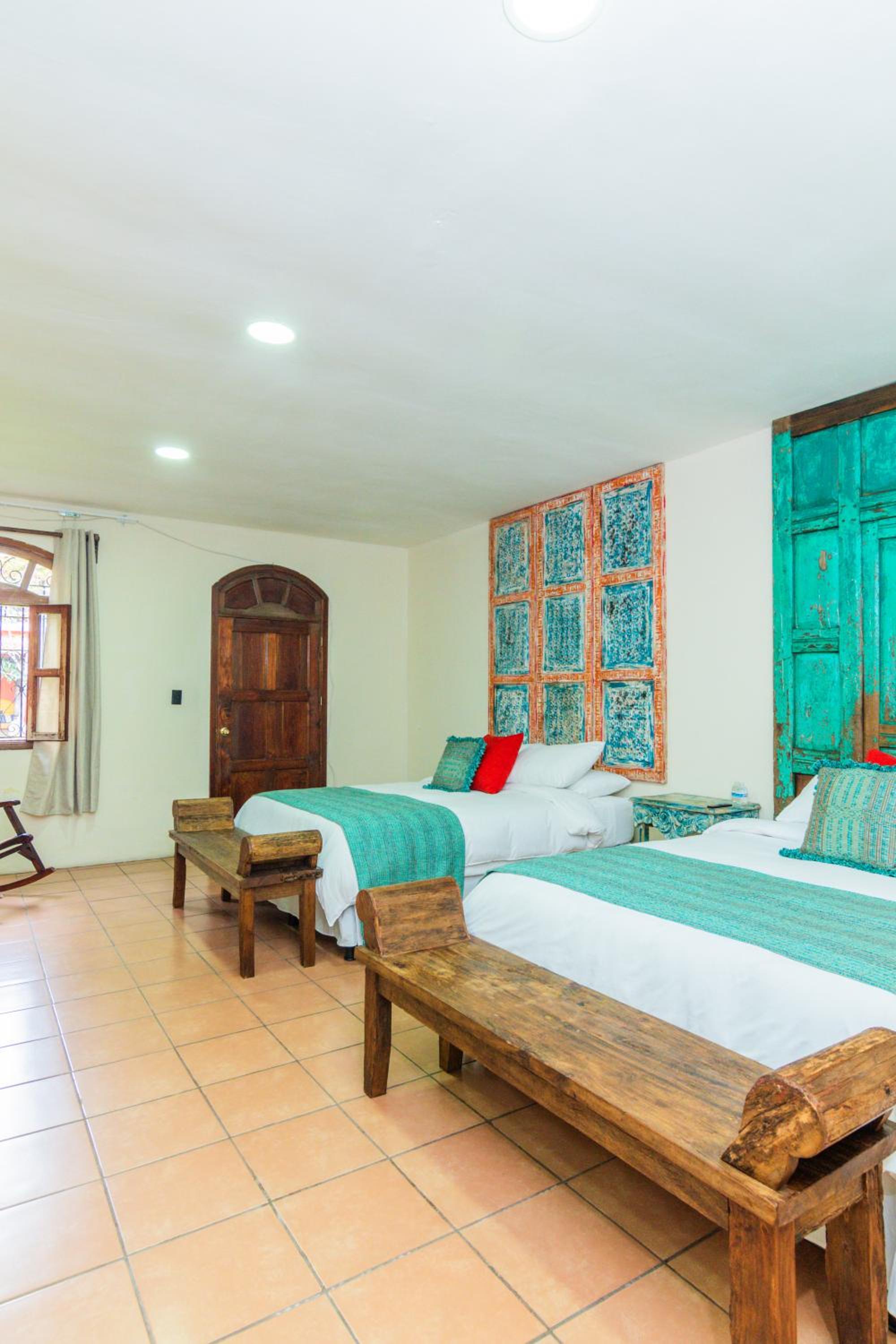 Standard Double Suite