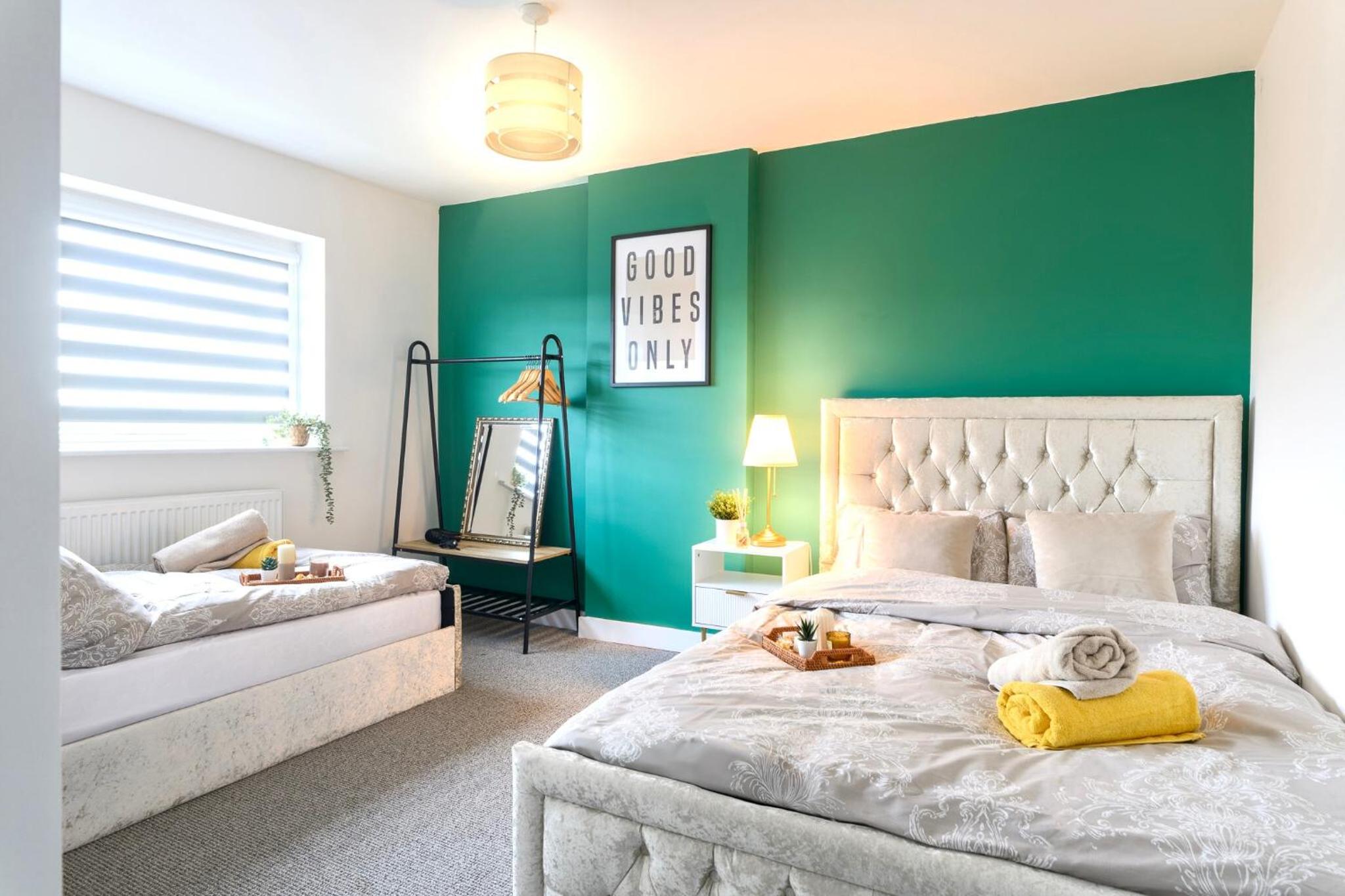 Four-Bedroom House photo 1