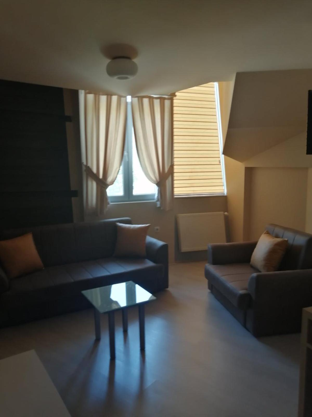 Apartment photo 1