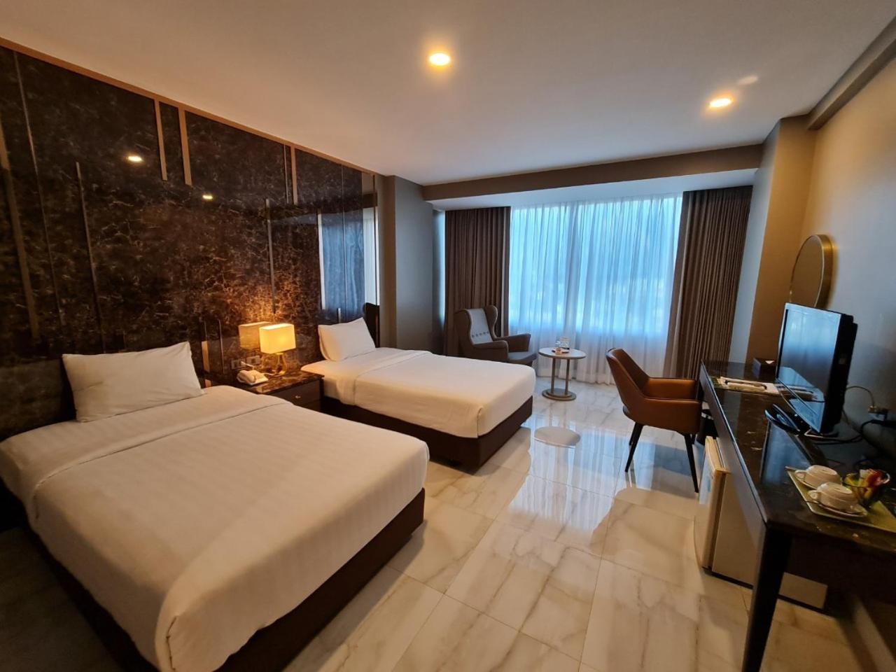 Deluxe Twin Room - Photo 1