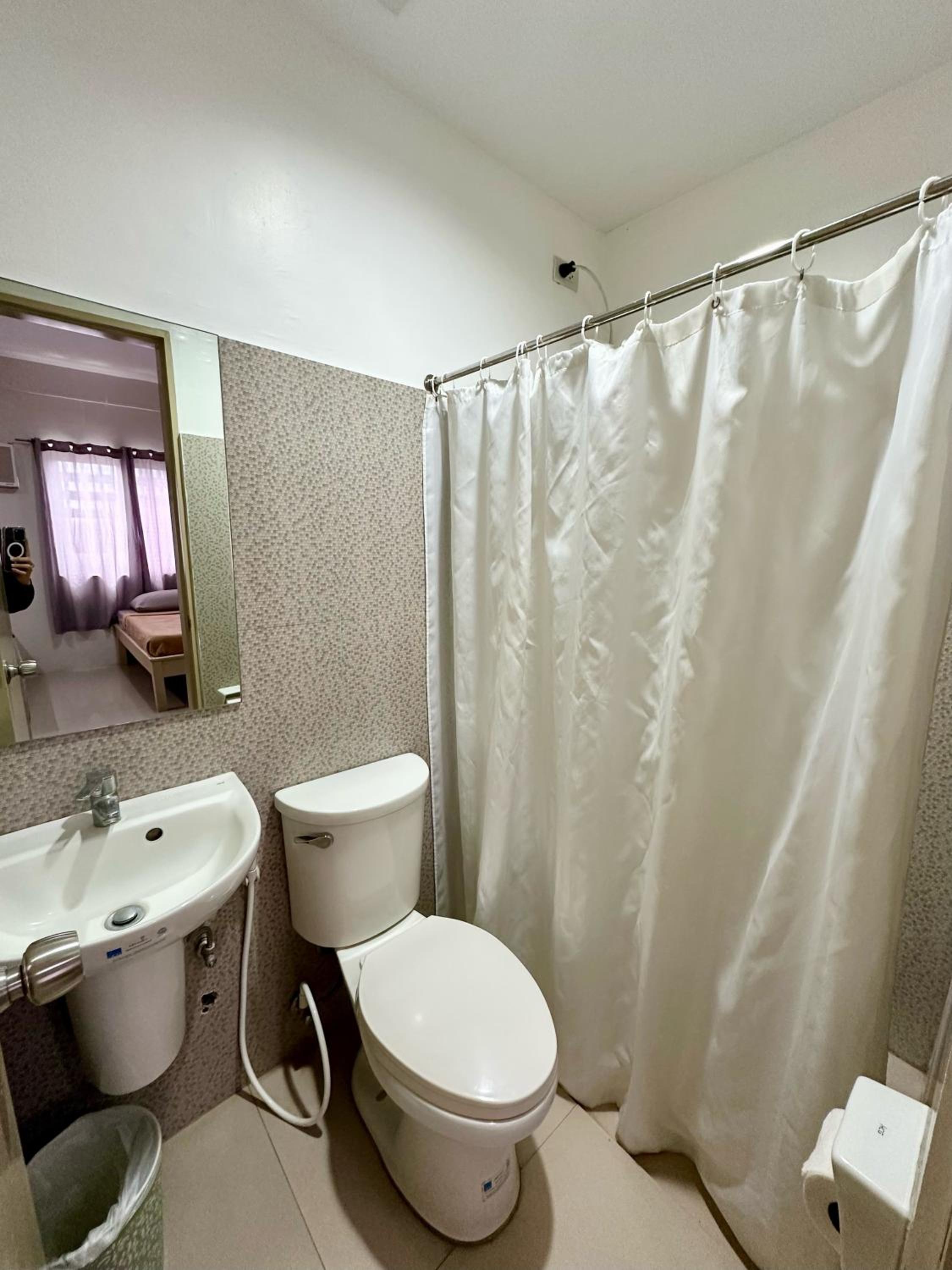 Standard Triple Room - Photo 7