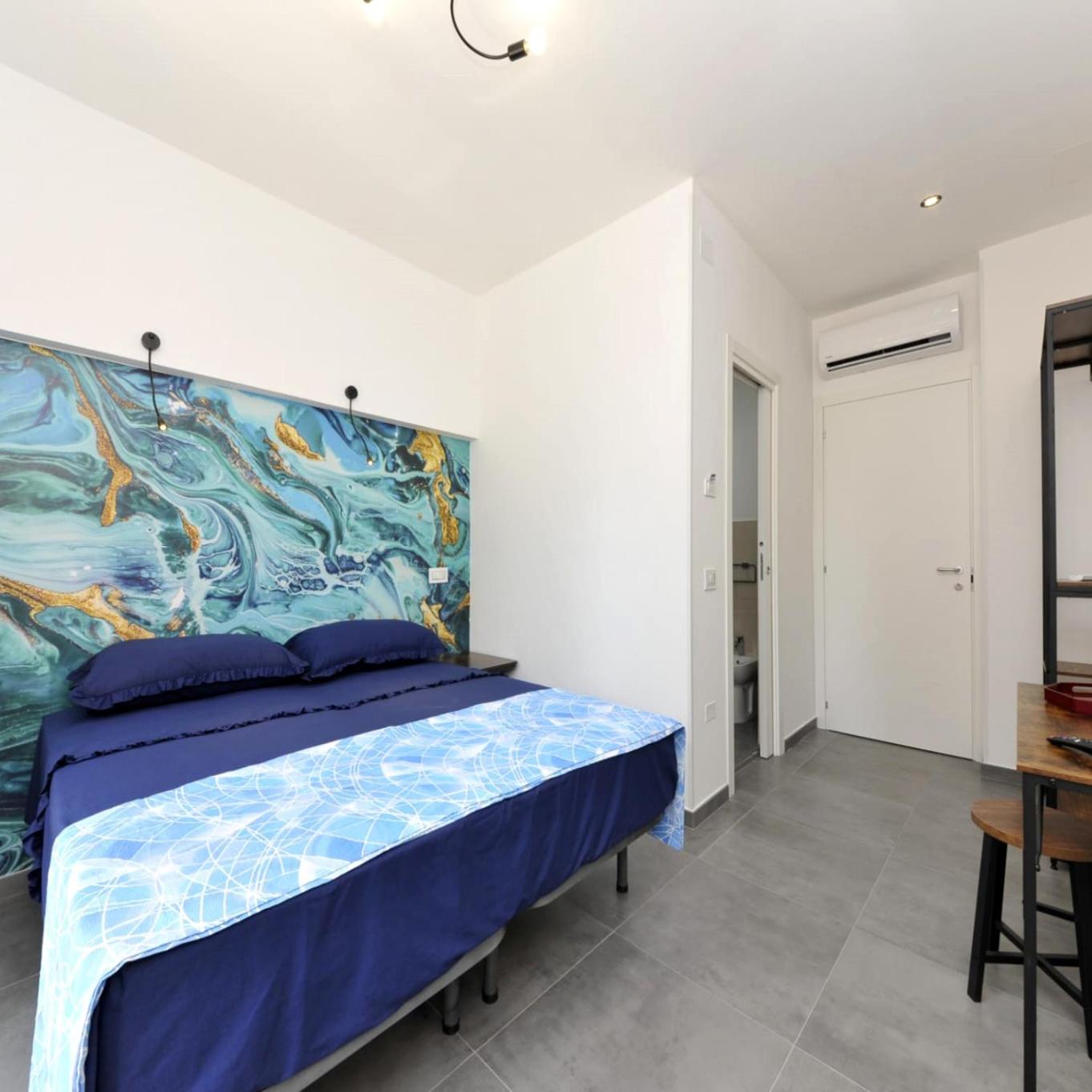 Double or Twin Room with City View