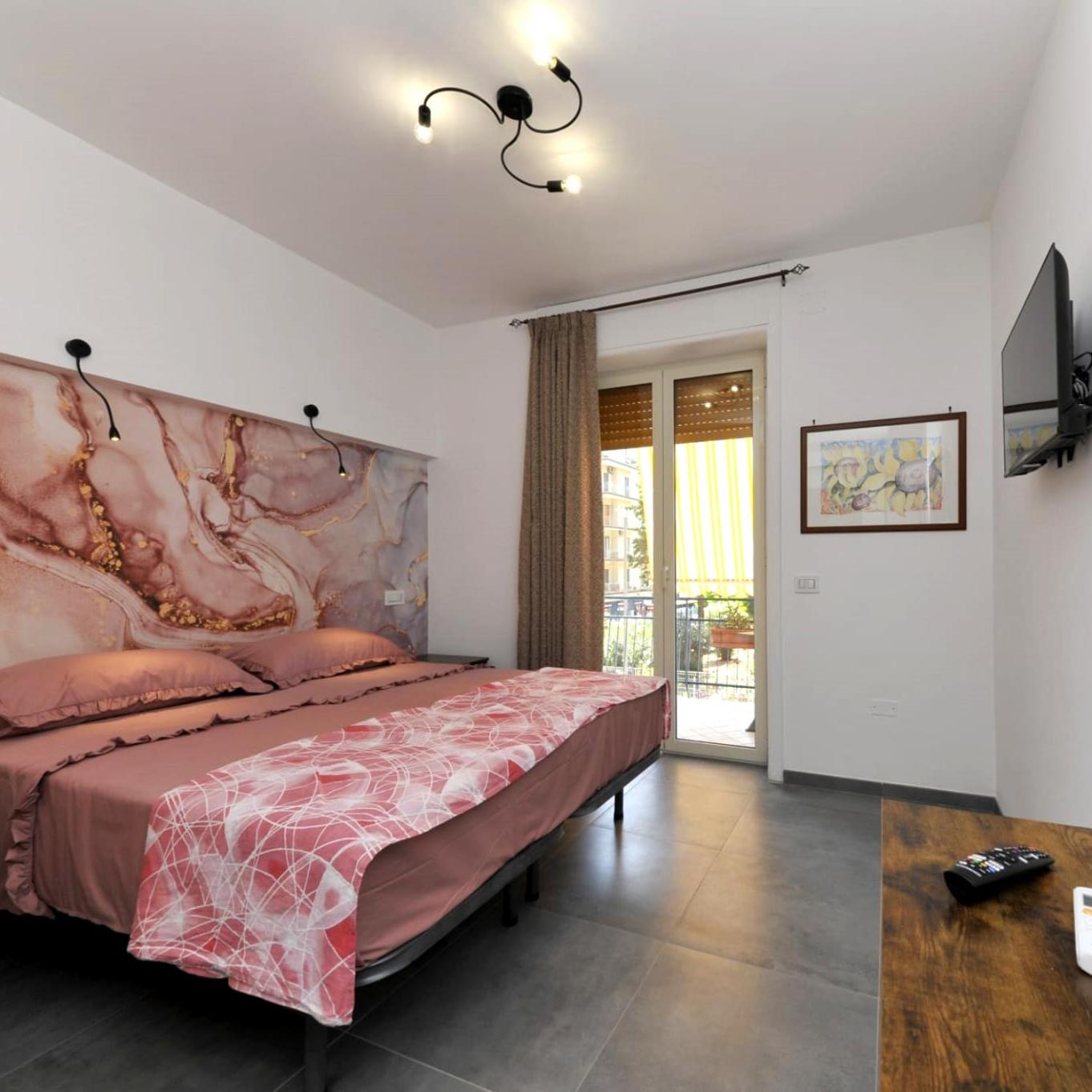 Double or Twin Room with Side Sea View