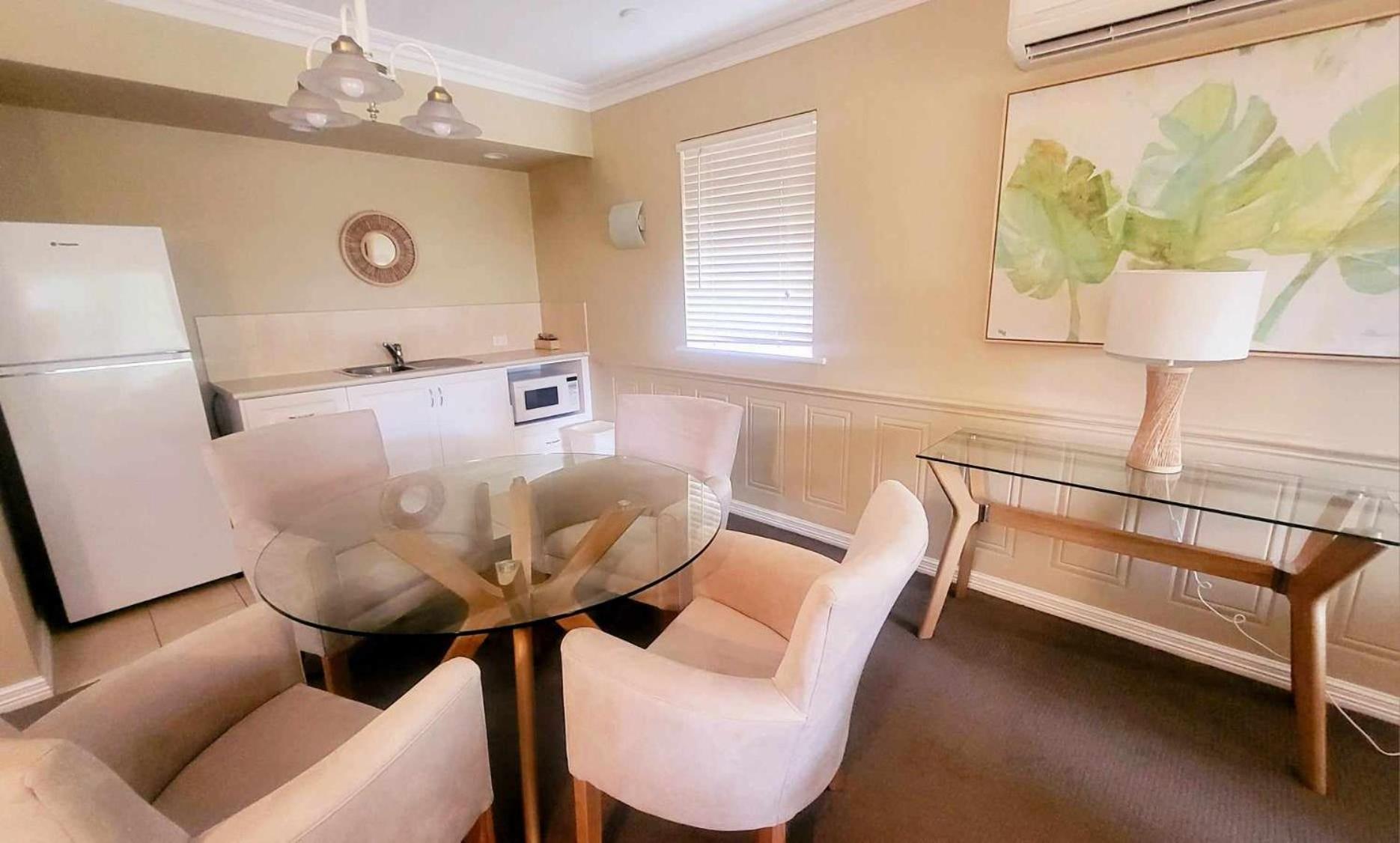 Tropical Suite - Photo 2