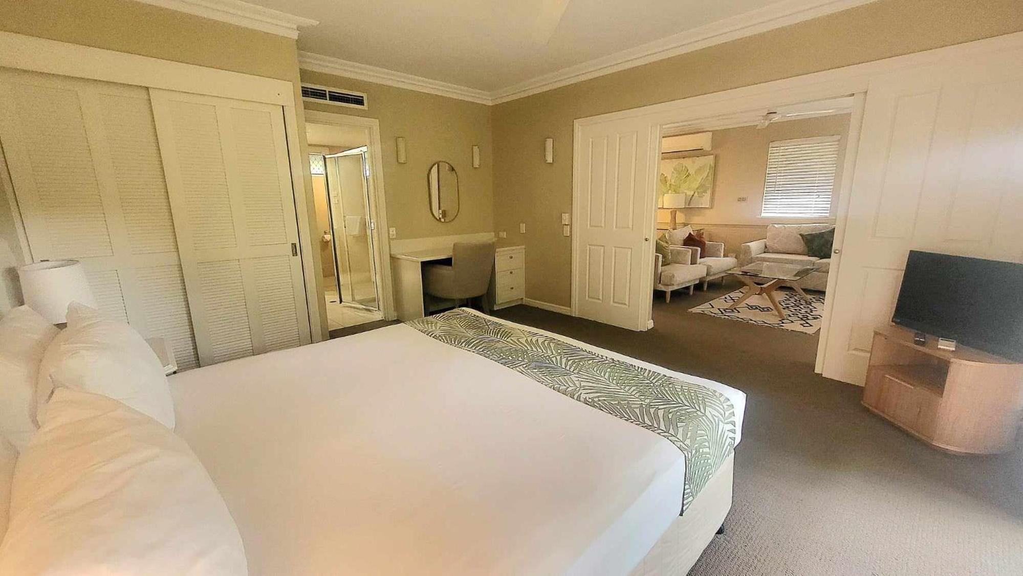 Tropical Suite - Photo 6