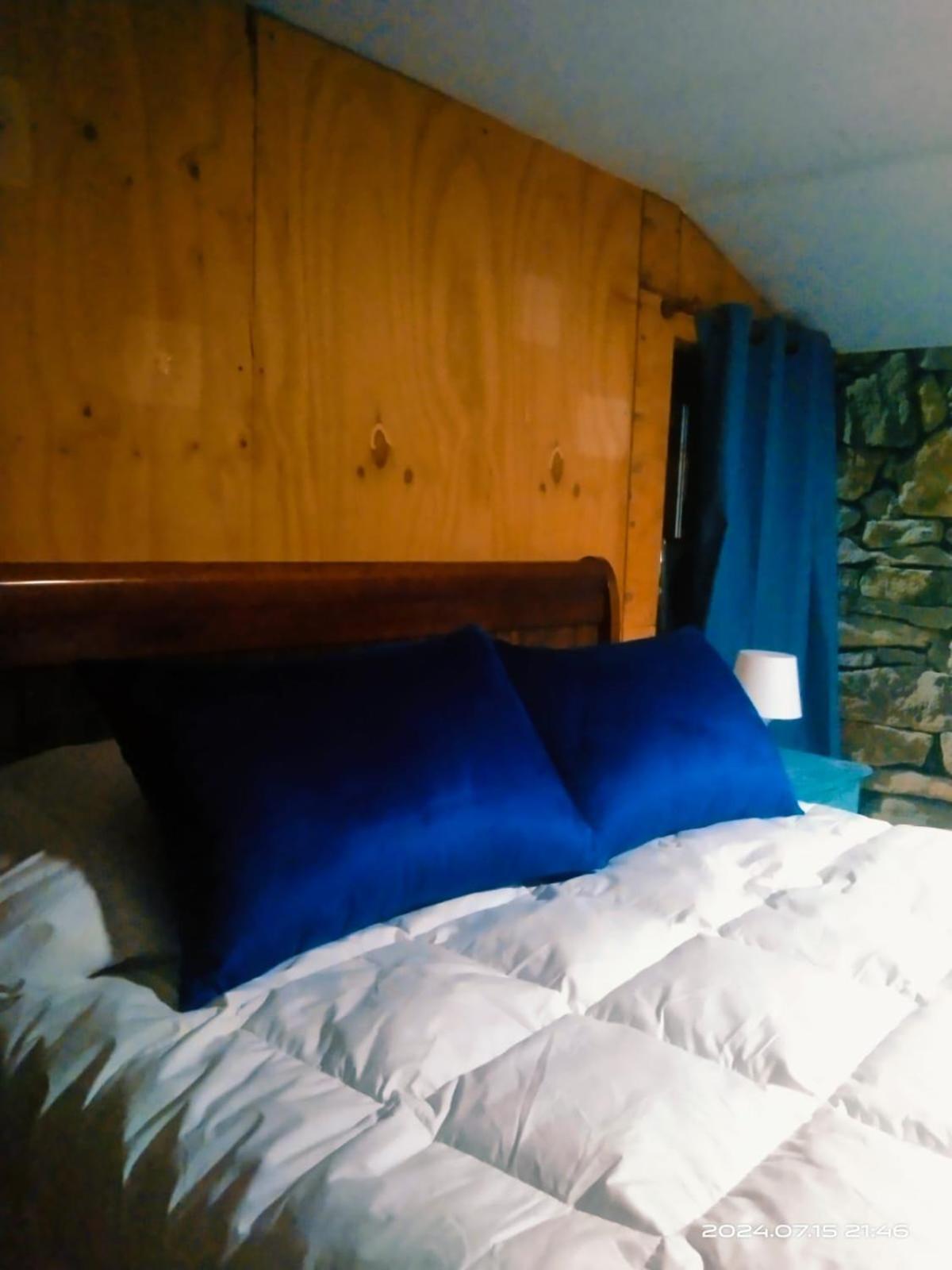 Deluxe Suite With Spa Bath photo 2