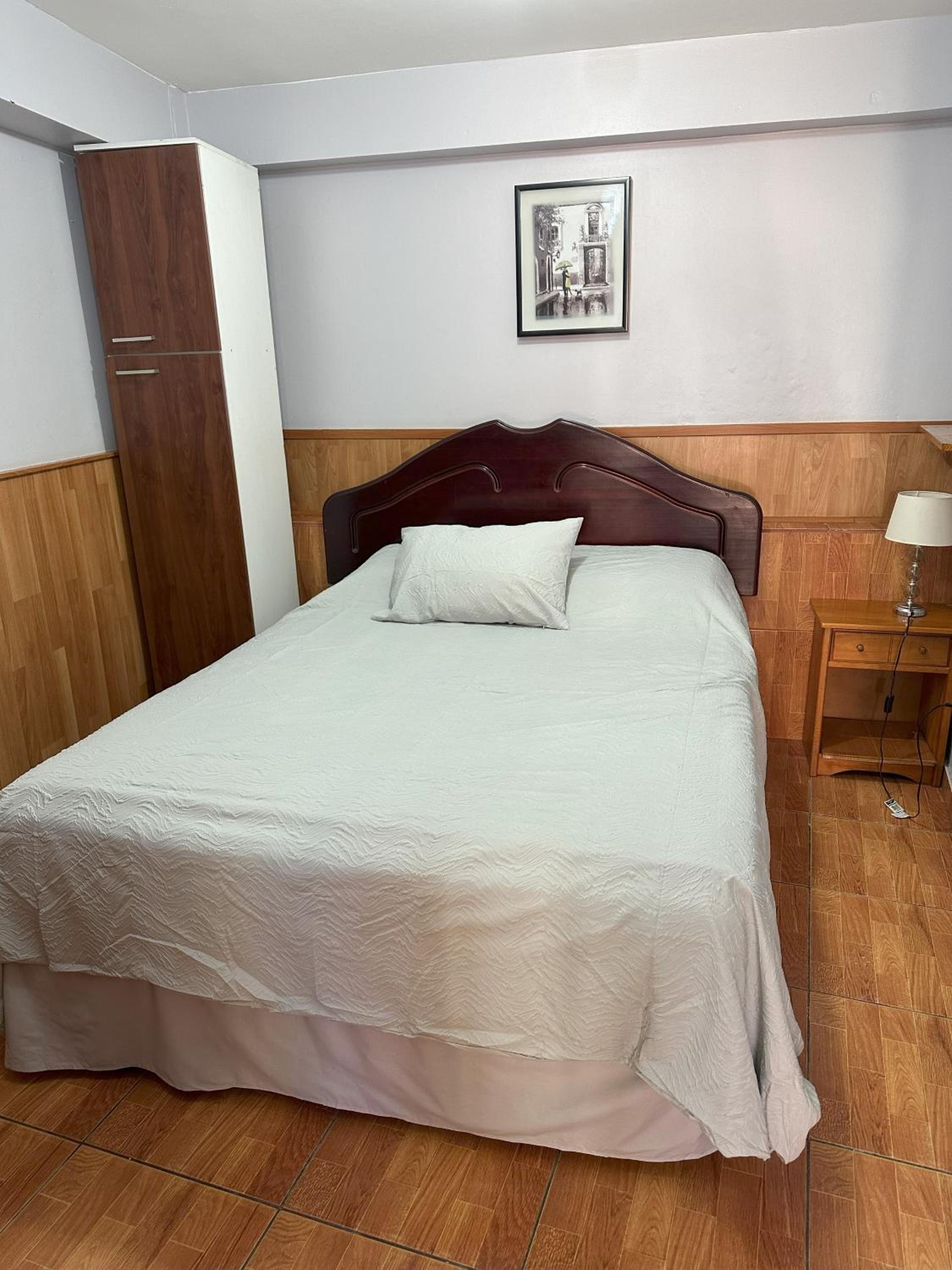 Double Room with Private Bathroom photo 2