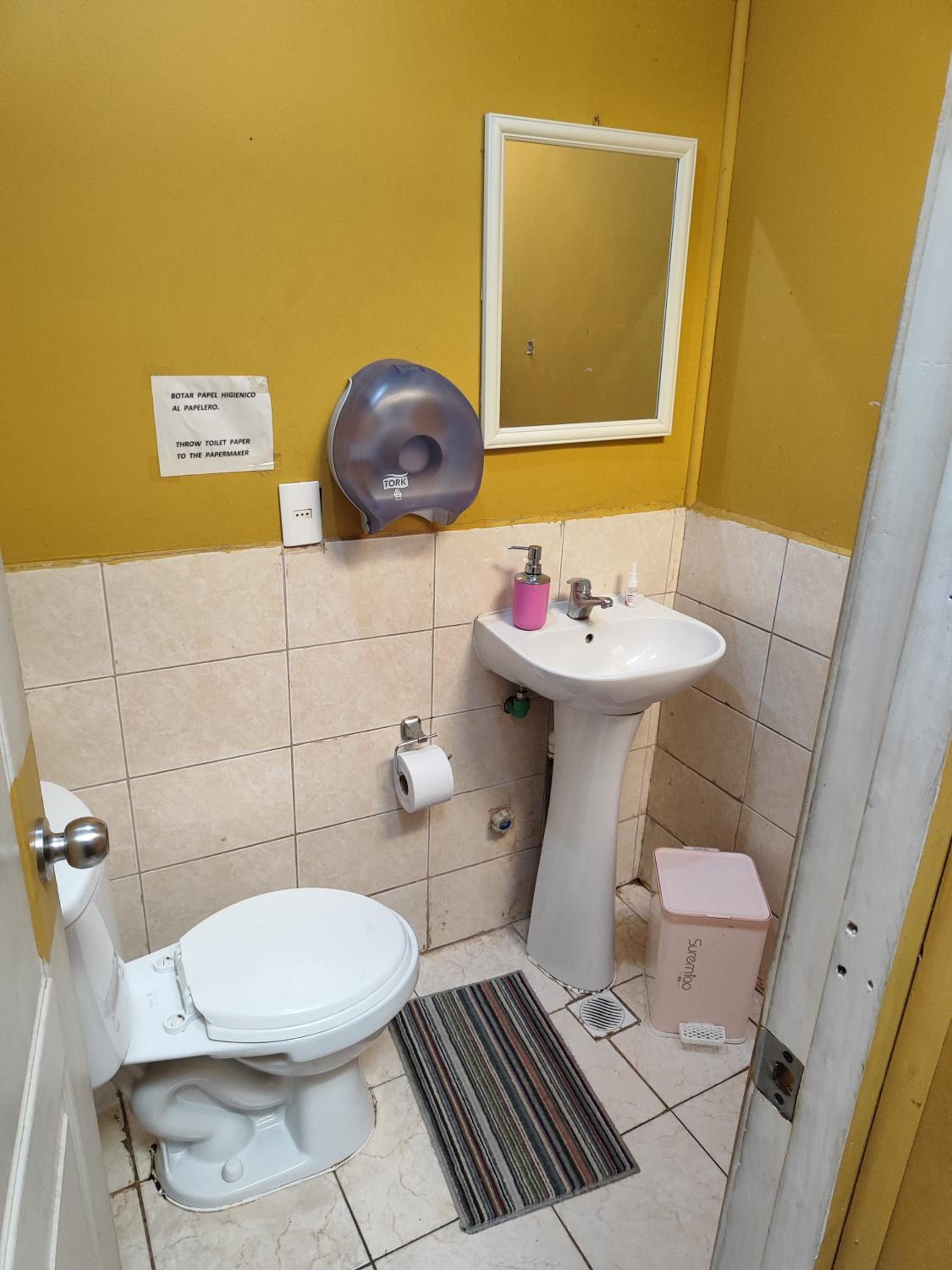 Standard Double Room With Shared Bathroom photo 3