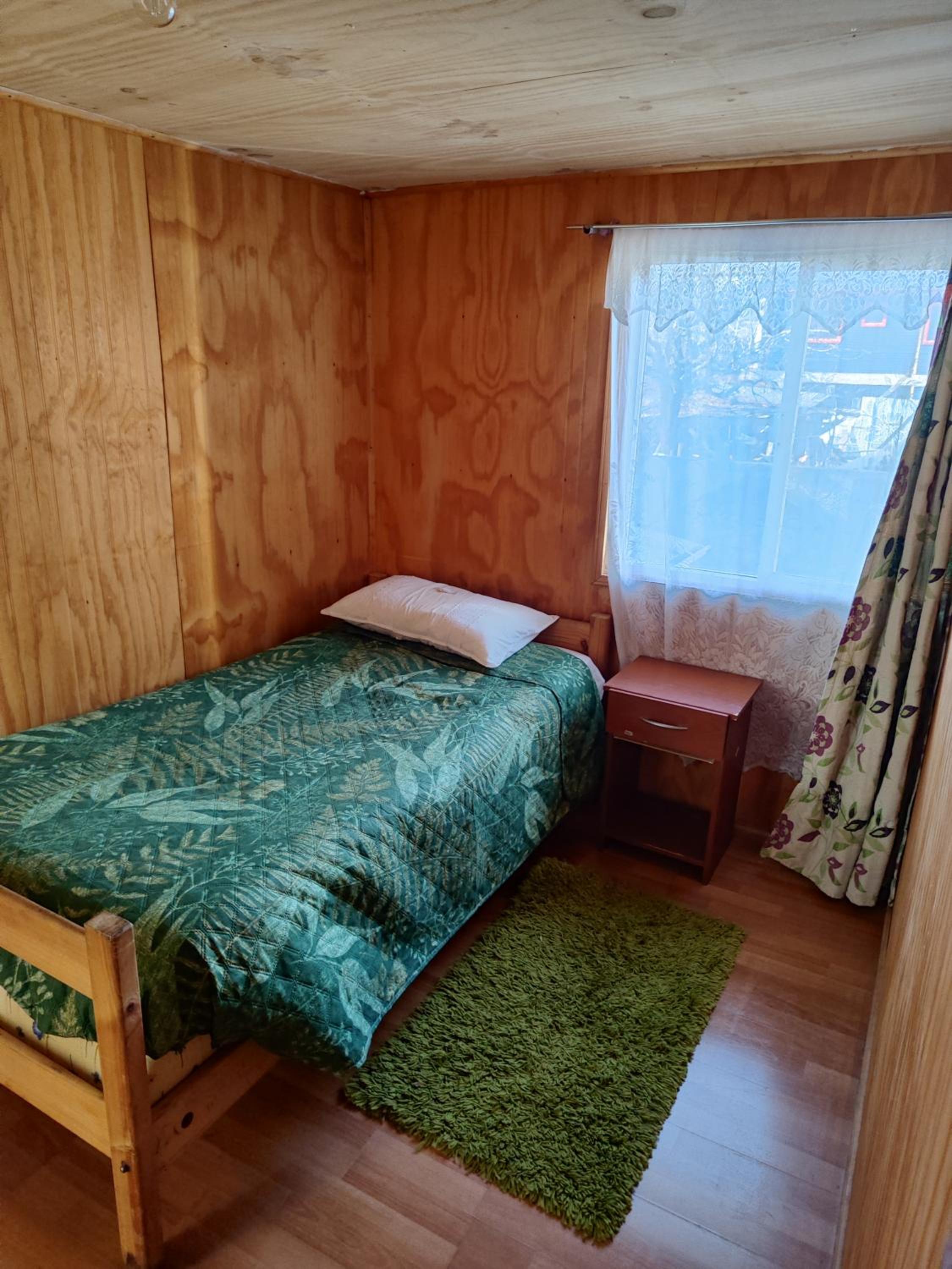 Single Room With Private Bathroom photo 2