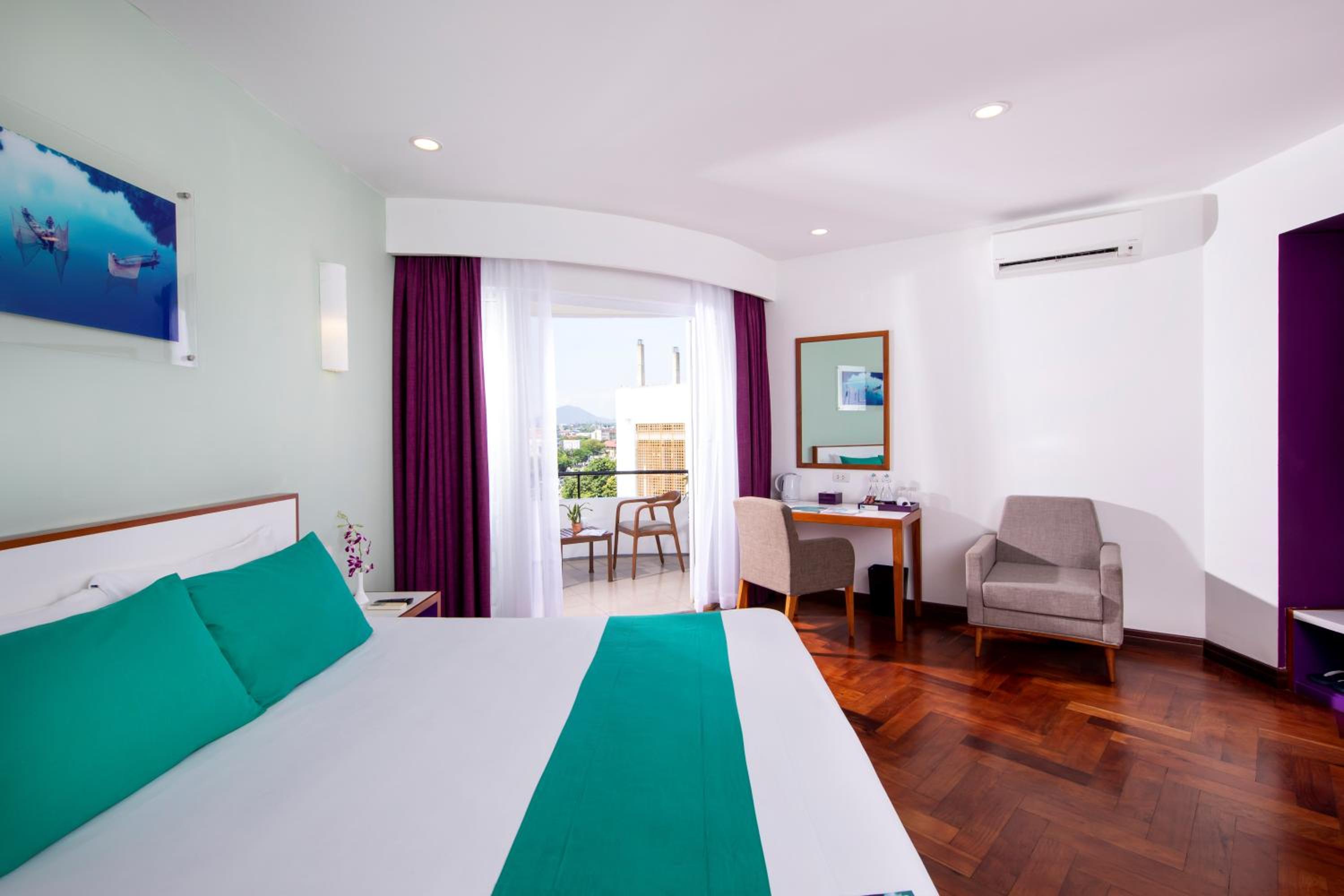 Deluxe Double Room - Photo 6