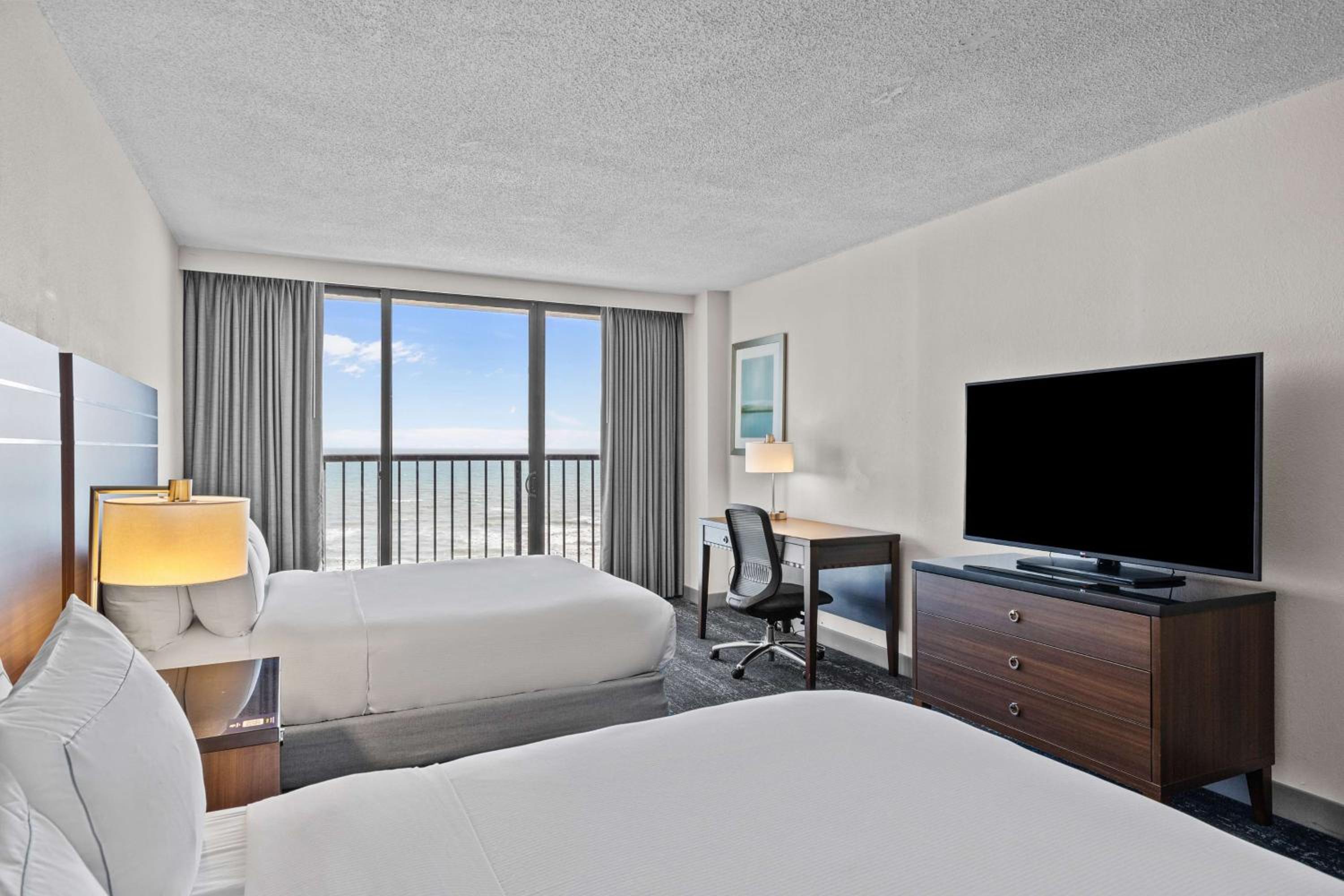 Queen Room with Two Queen Beds with Ocean Front View - Non-Smoking