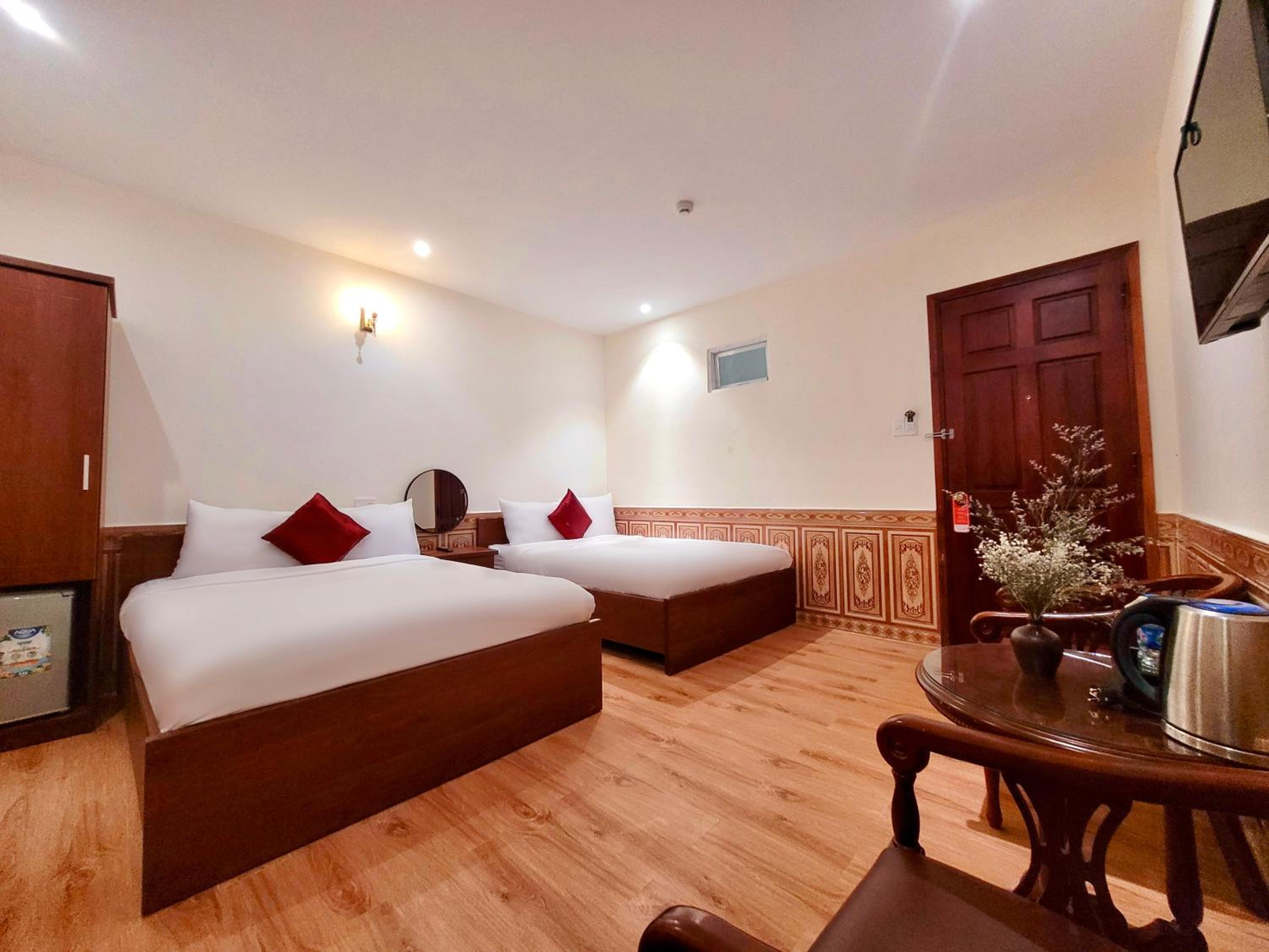 Economy Quadruple Room