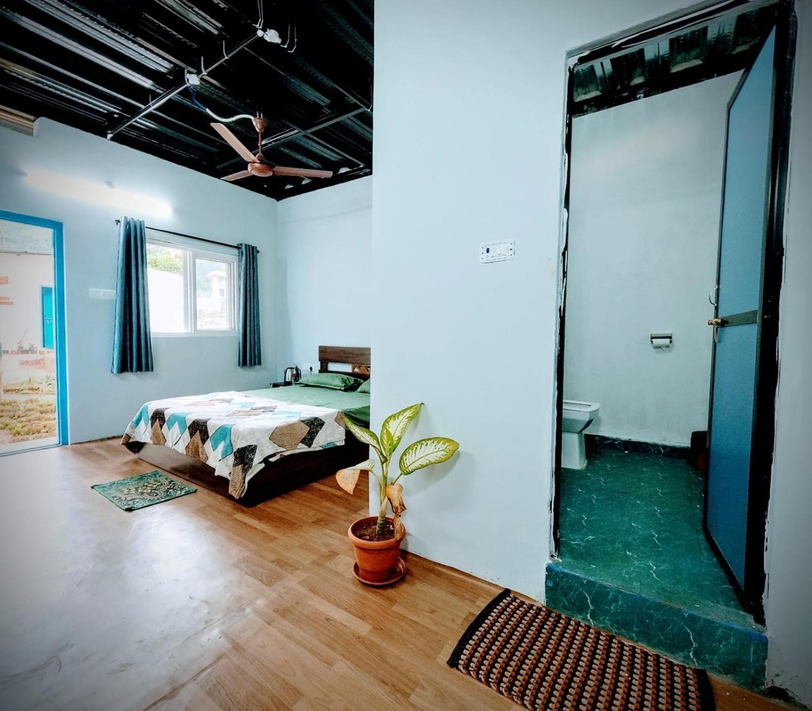 Double Room with Mountain View photo 2