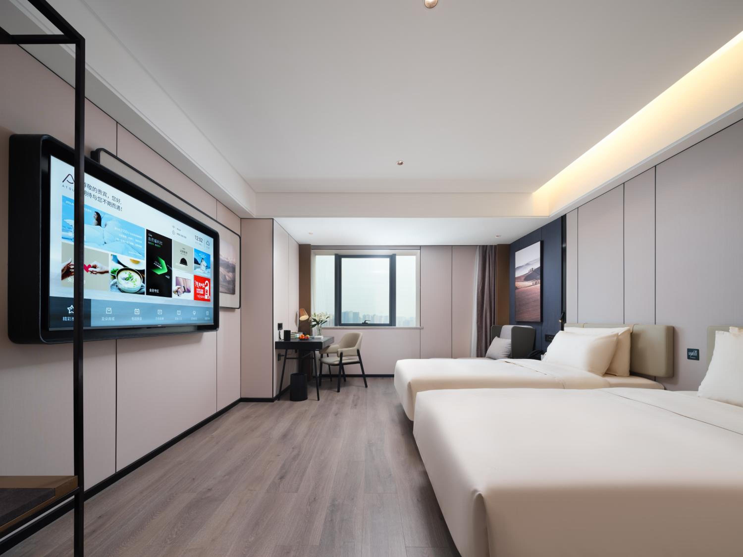 Superior Twin Room with View photo 3