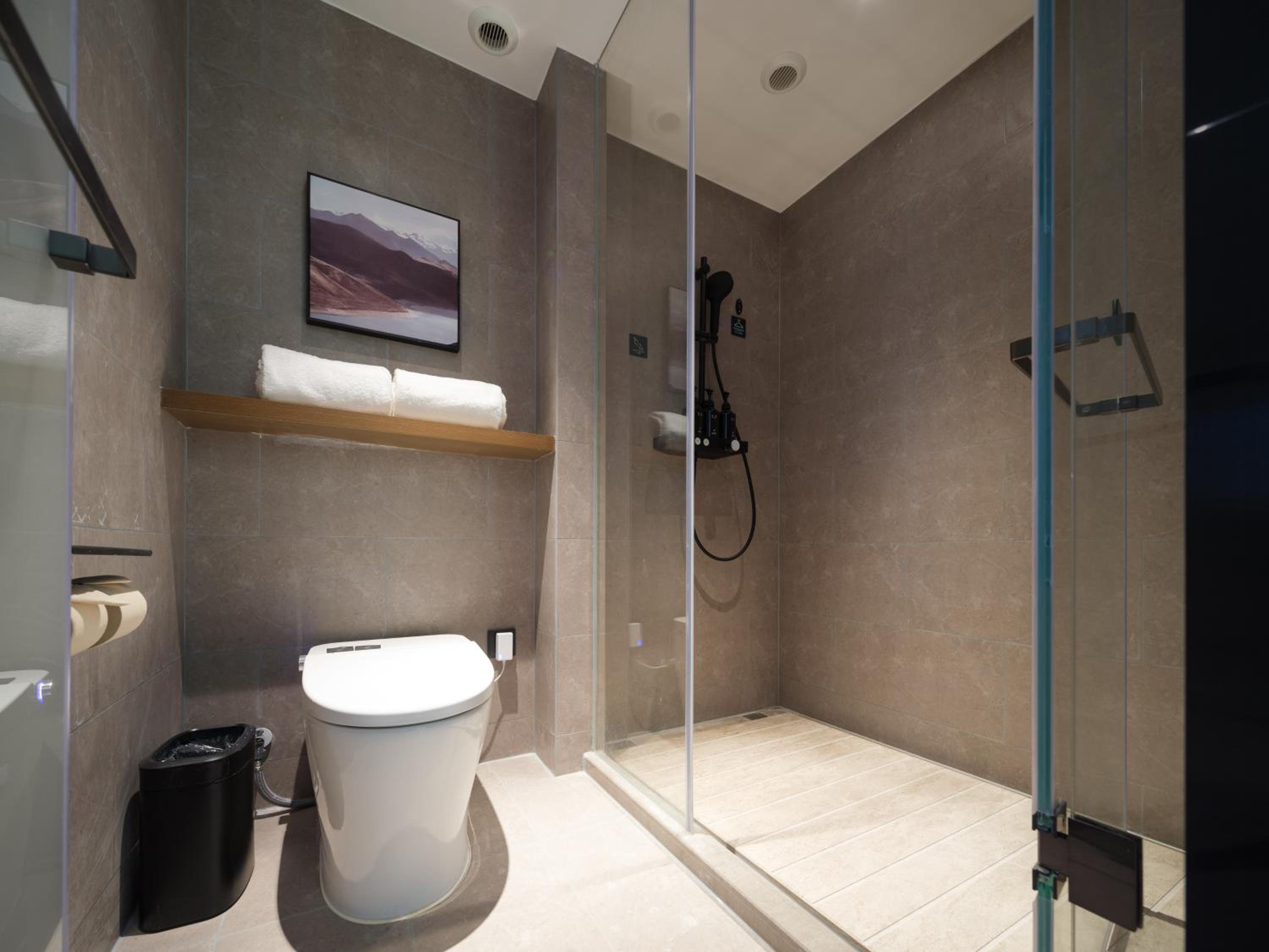 Jimu Suite with View photo 2