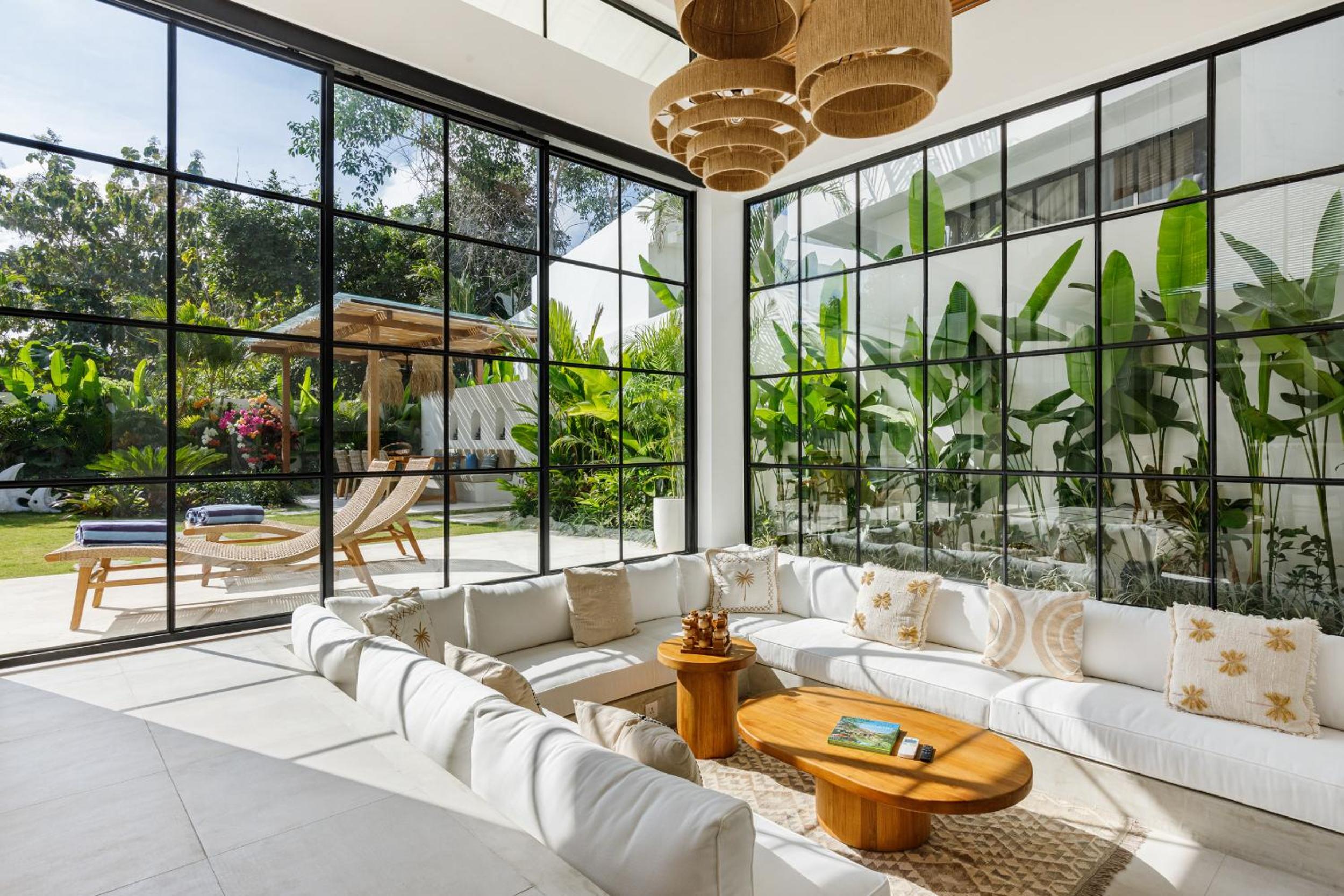 Villa with Private Pool photo 1