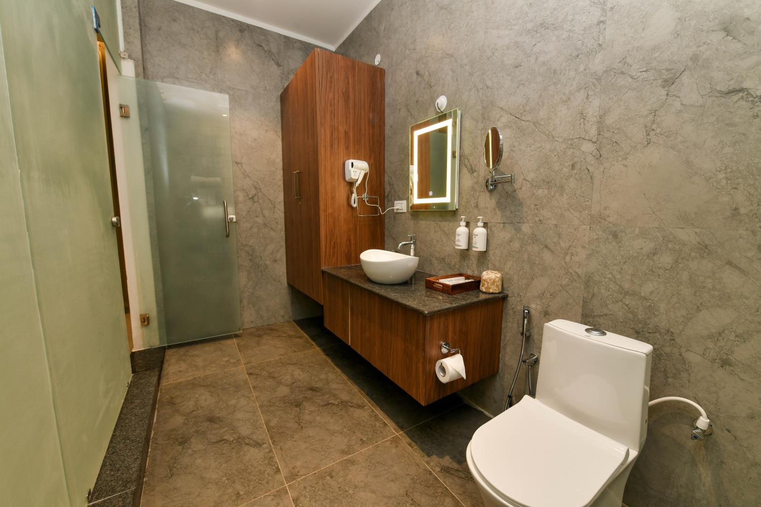 Suite with Private Pool photo 2