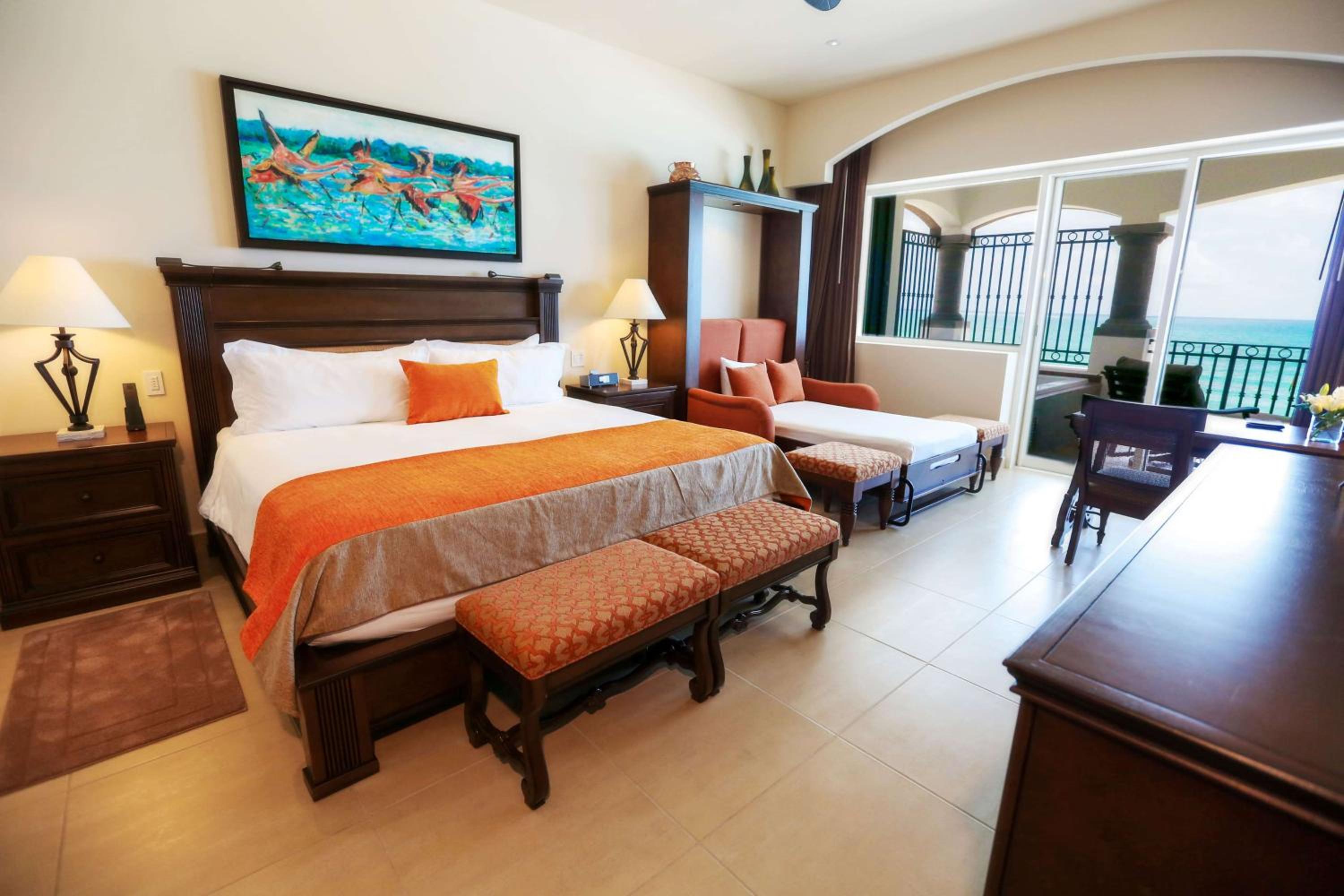 Two-Bedroom Signature Suite - Beachfront