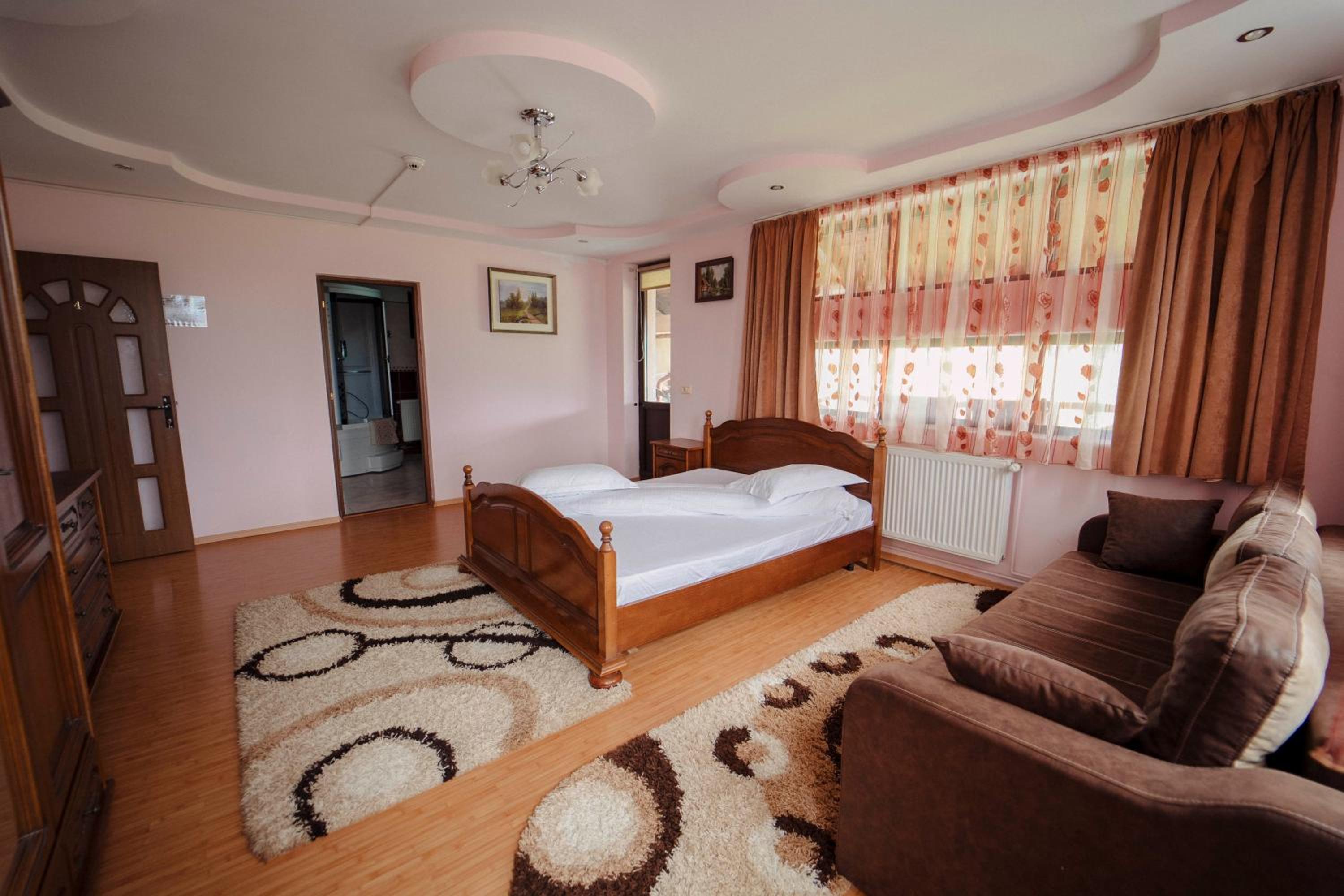 Superior King Room photo 1
