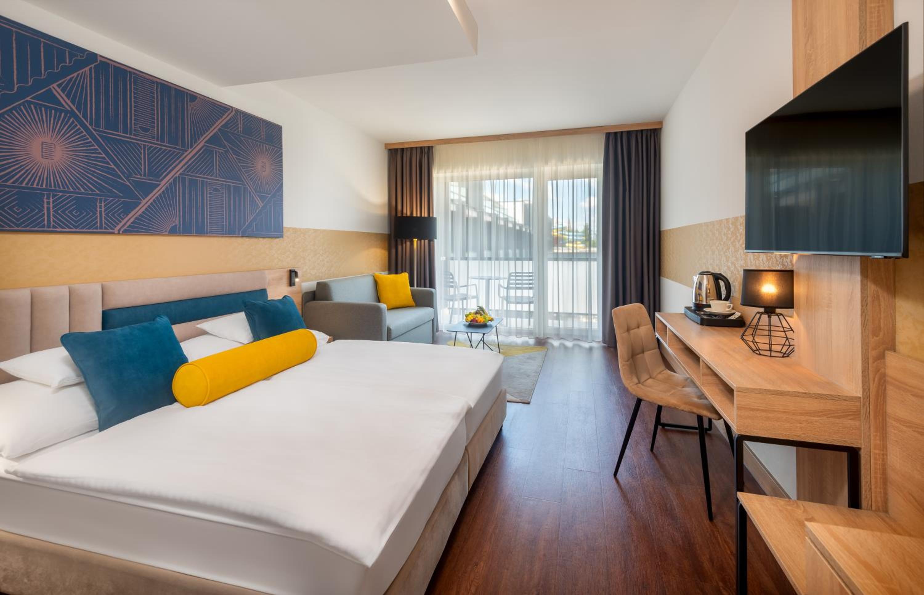 Double or Twin Room - Photo 1