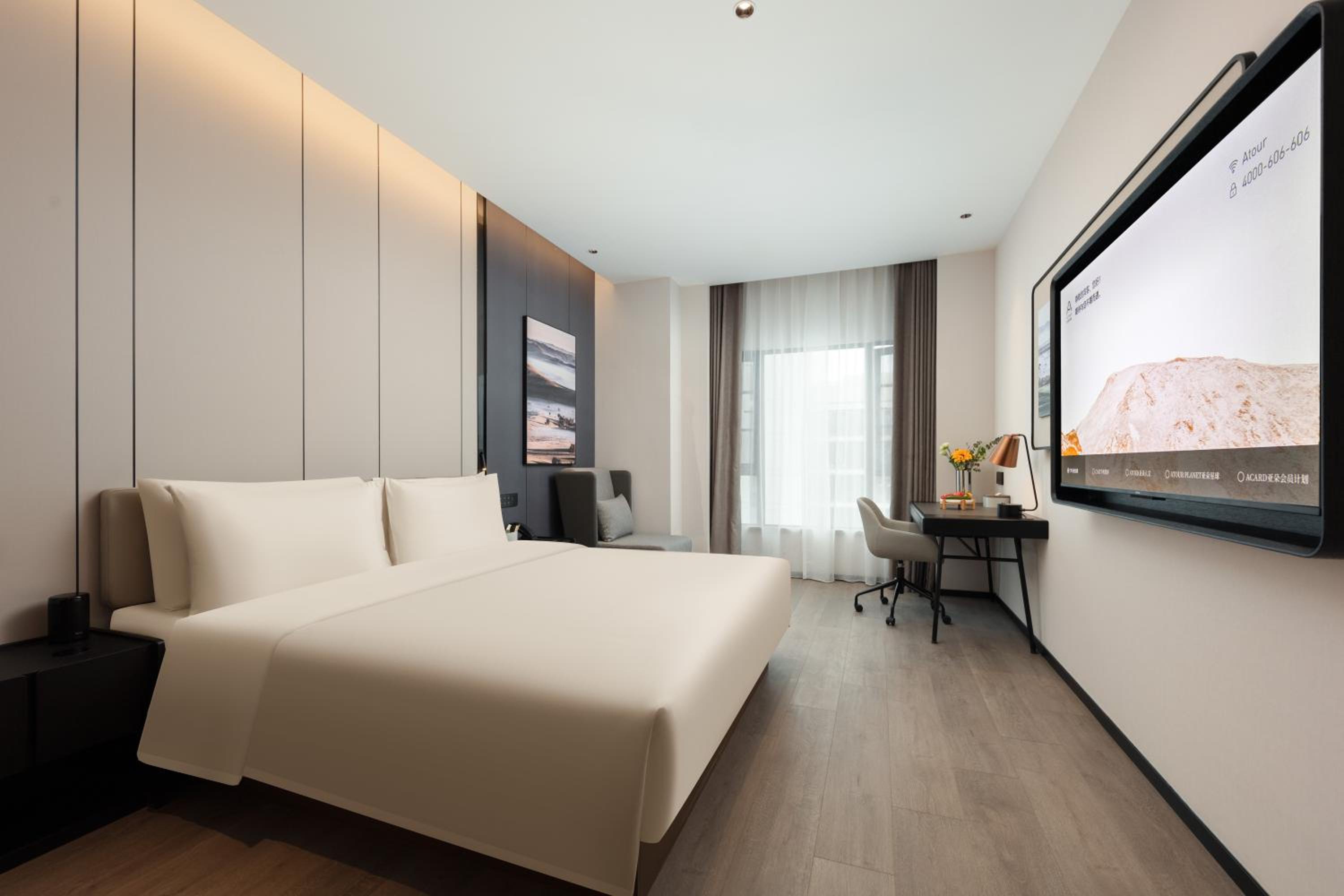 Executive King Room