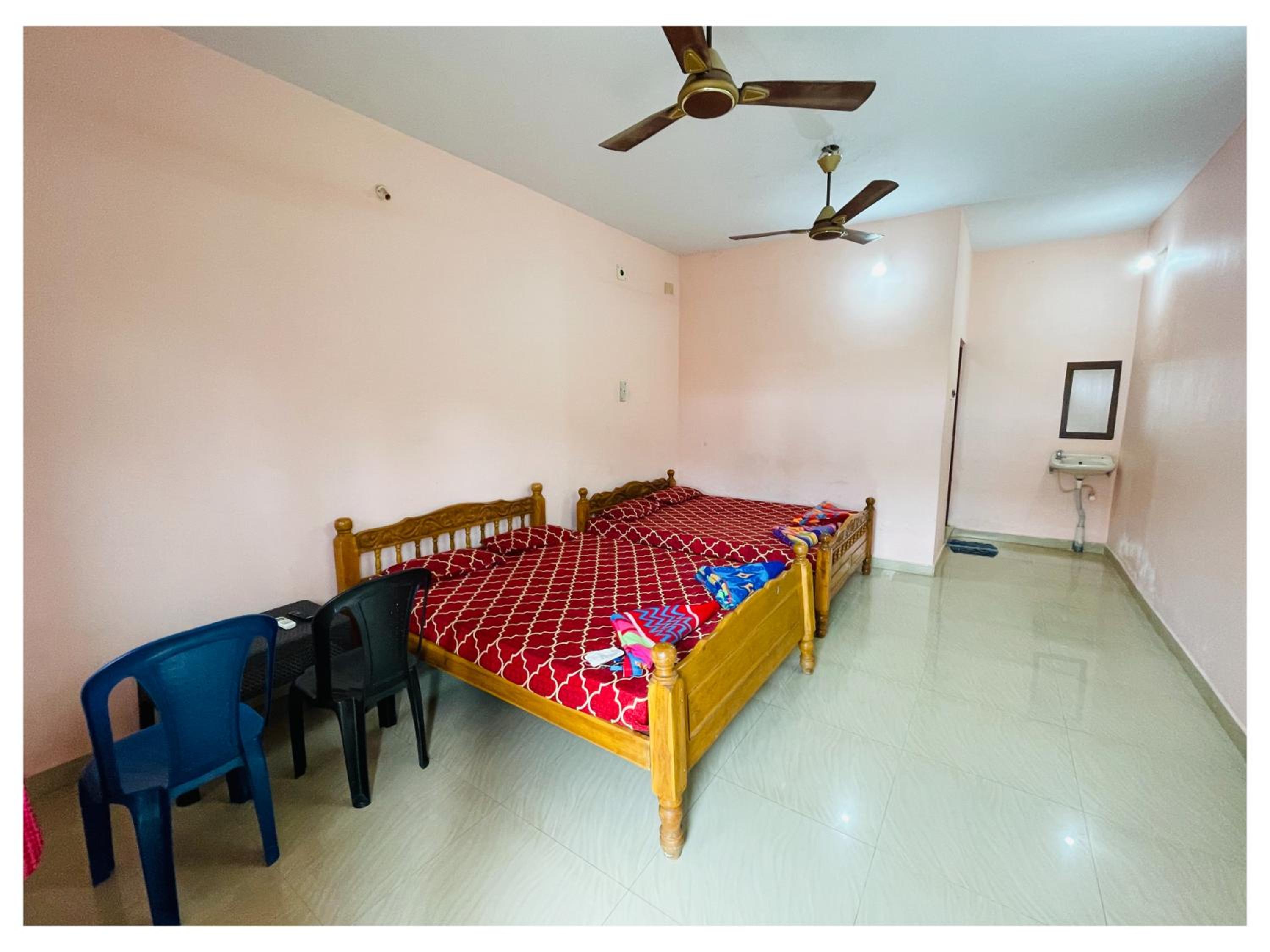Comfort Triple Room - Photo 10